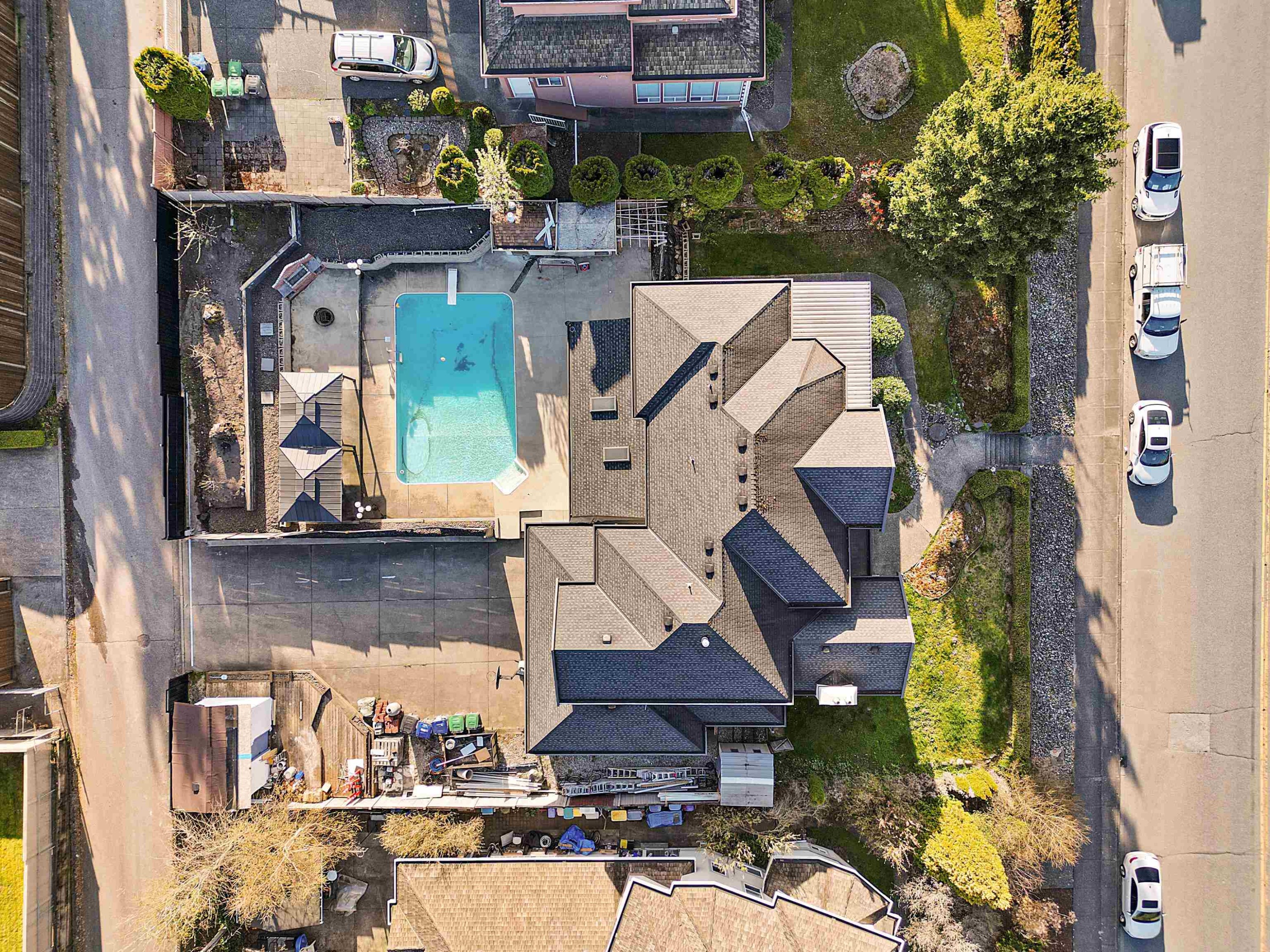 









17148


104

Avenue,
Surrey,




BC
V4N 4R6

