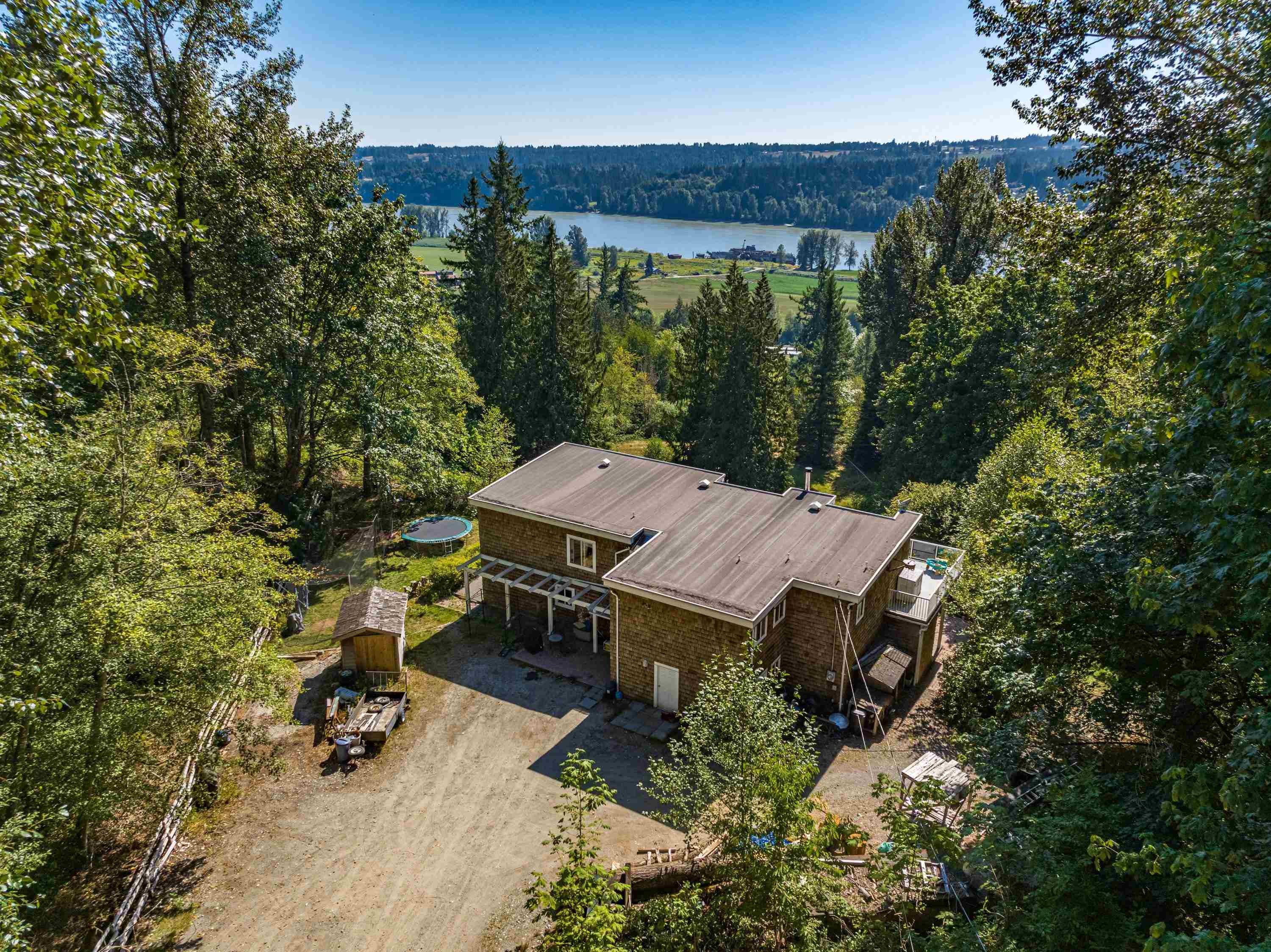 









30356


Gunn

Avenue,
Mission,




BC
V4S 1J1

