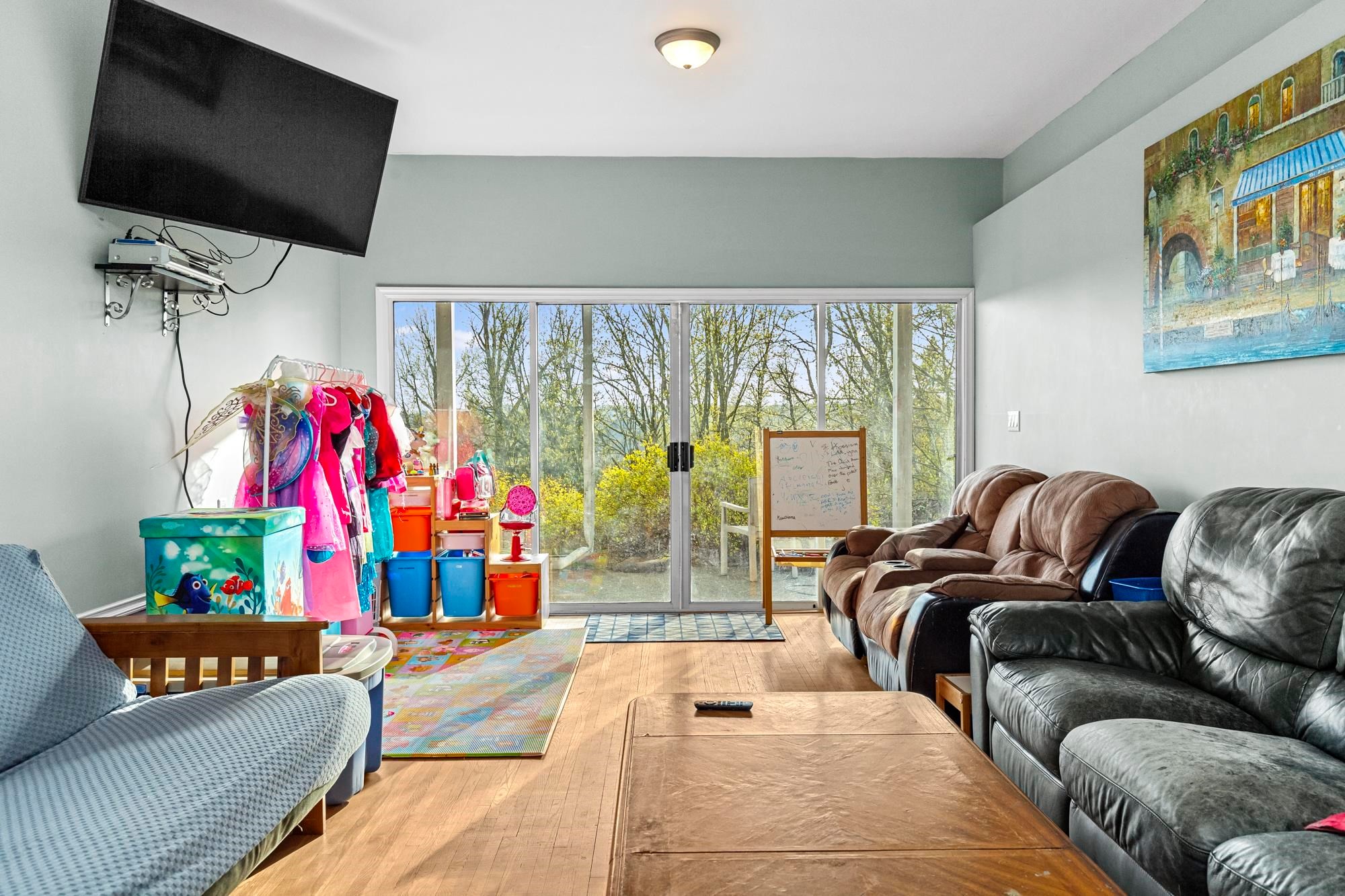









30356


Gunn

Avenue,
Mission,




BC
V4S 1J1

