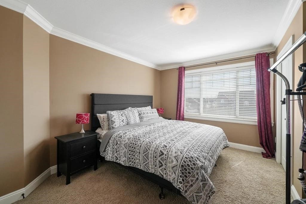 









18927


54a

Avenue,
Surrey,




BC
V3S 6R4

