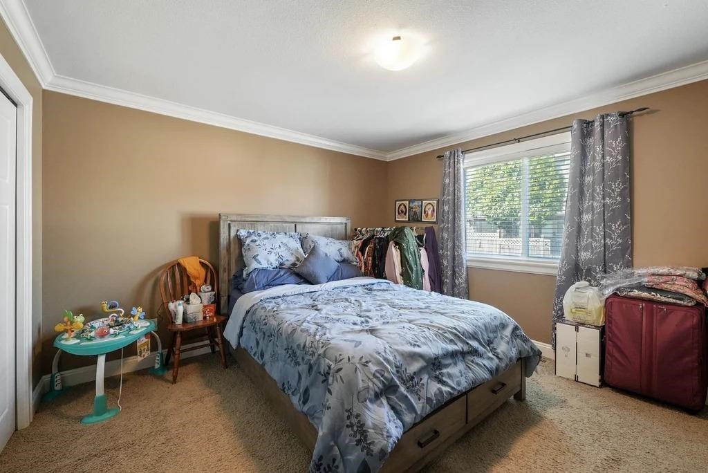 









18927


54a

Avenue,
Surrey,




BC
V3S 6R4

