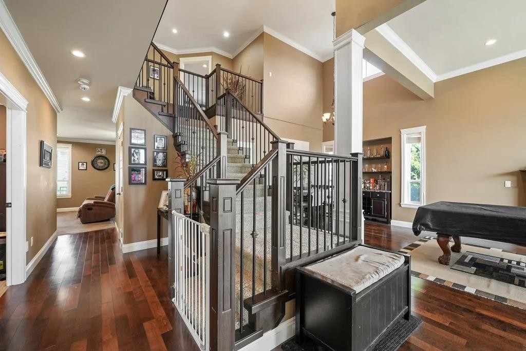 









18927


54a

Avenue,
Surrey,




BC
V3S 6R4

