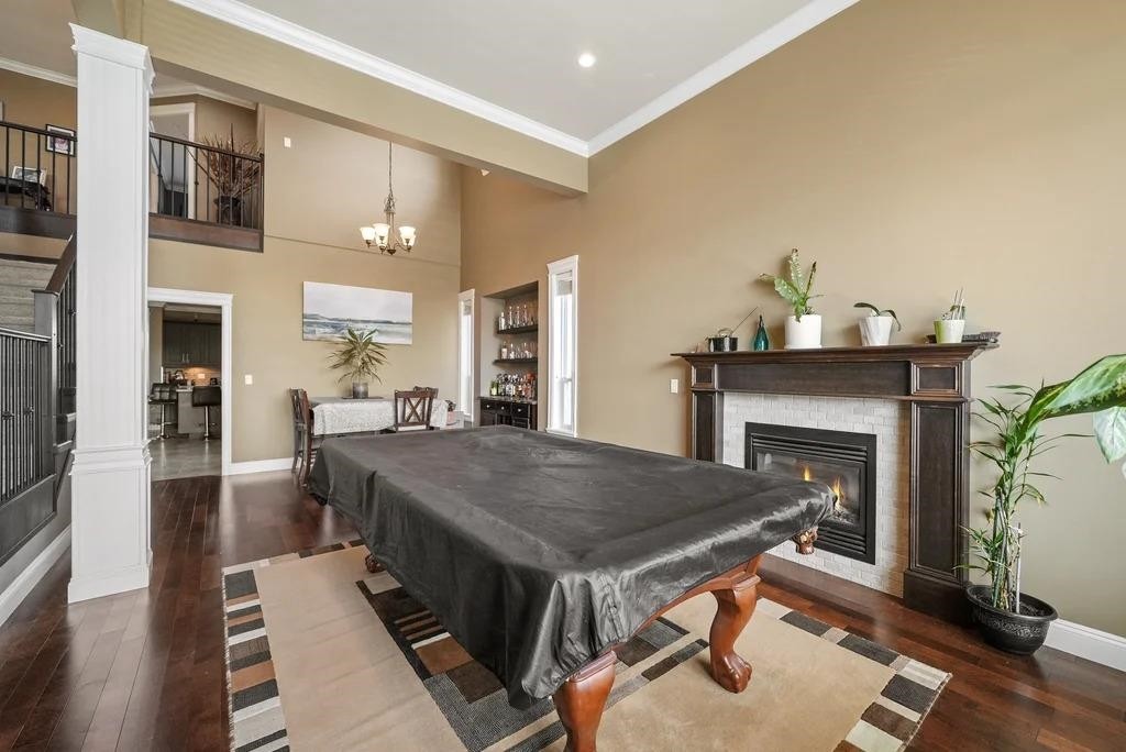 









18927


54a

Avenue,
Surrey,




BC
V3S 6R4

