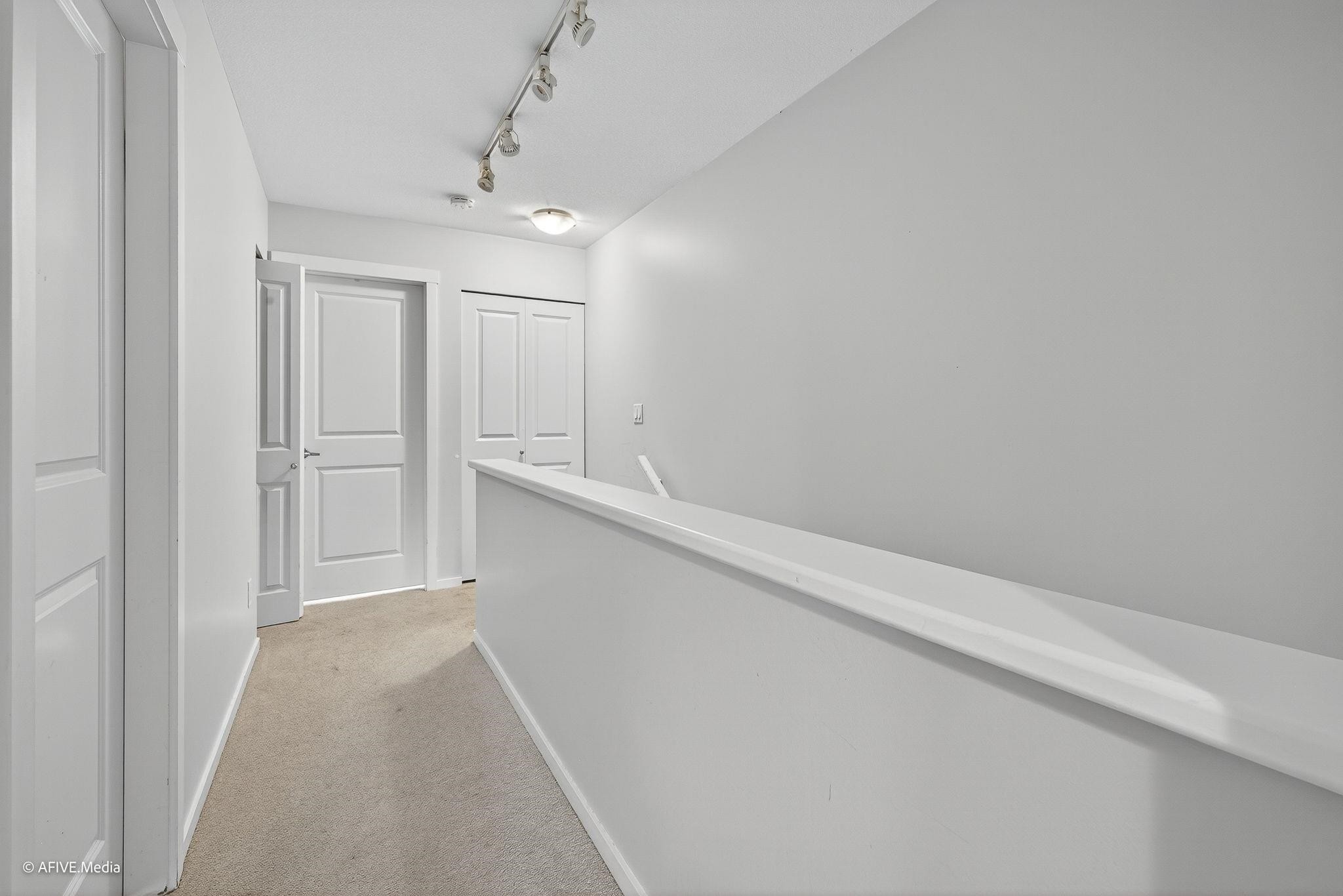 









14833


61

Avenue, 163,
Surrey,




BC
V3S 6T6

