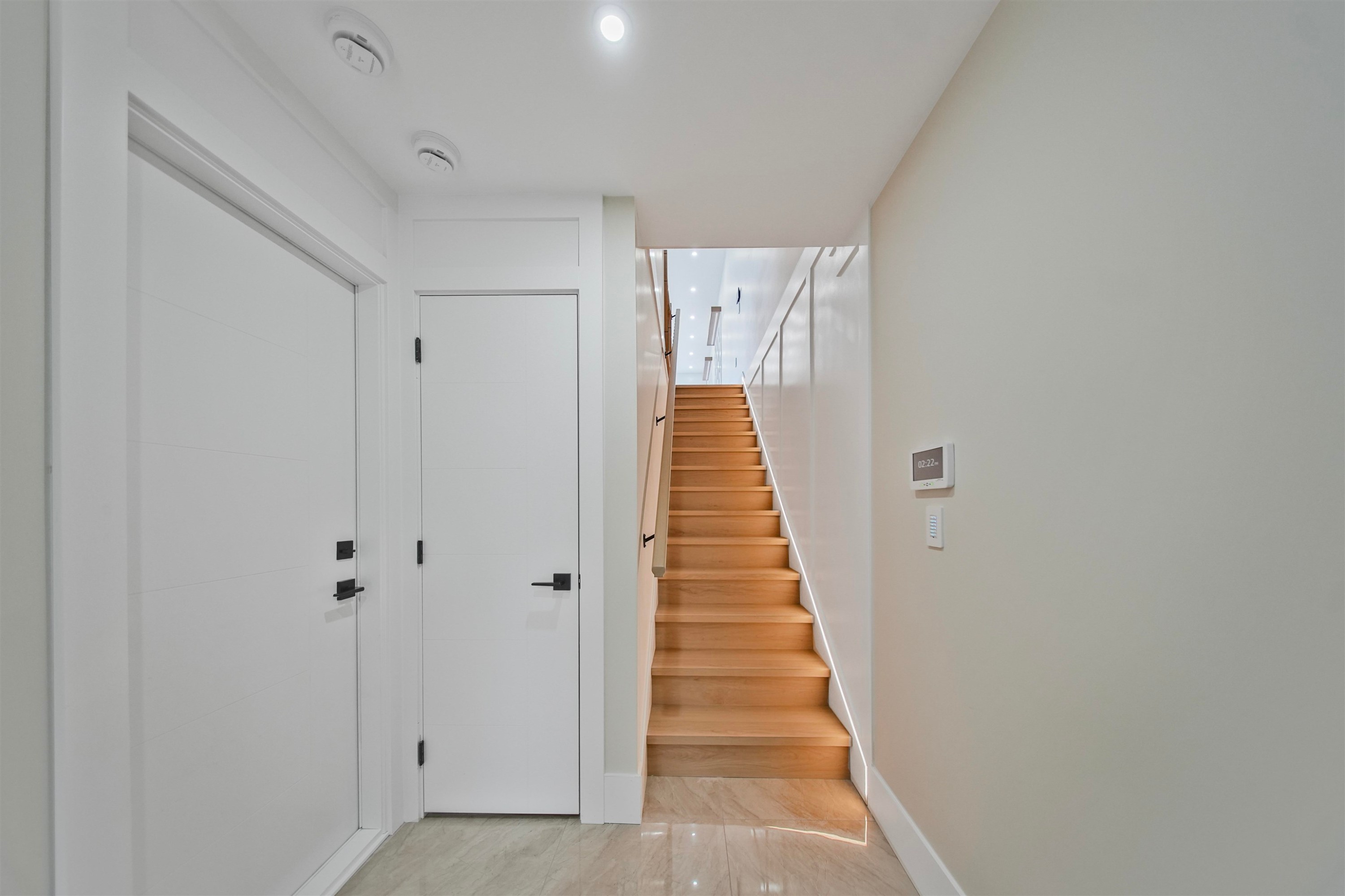 









16505


20

Avenue,
Surrey,




BC
V3Z 9M9

