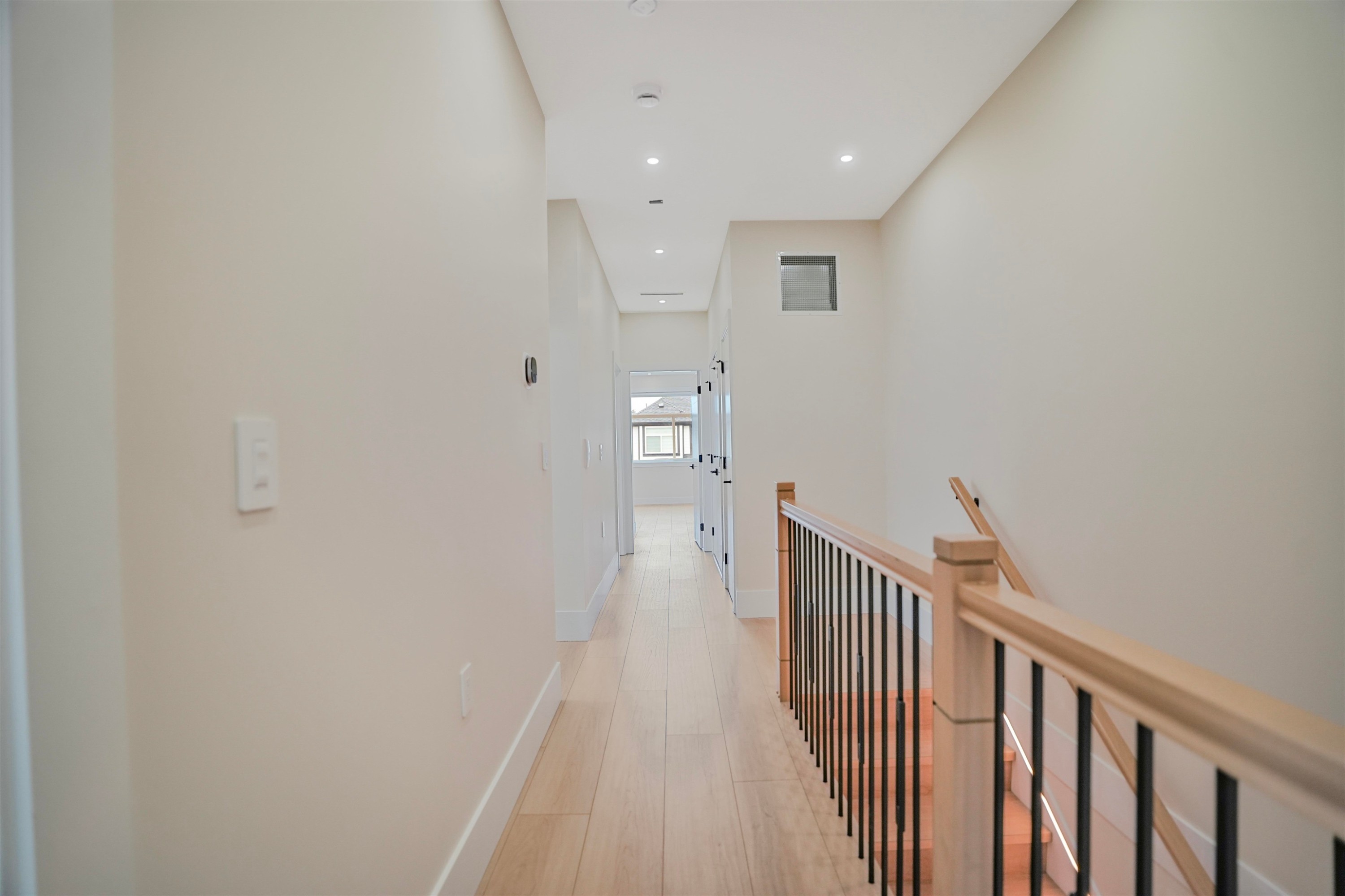 









16505


20

Avenue,
Surrey,




BC
V3Z 9M9

