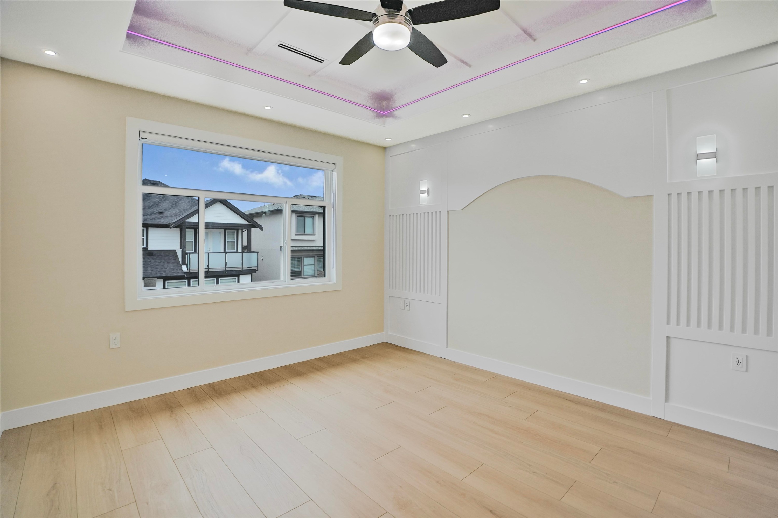 









16505


20

Avenue,
Surrey,




BC
V3Z 9M9

