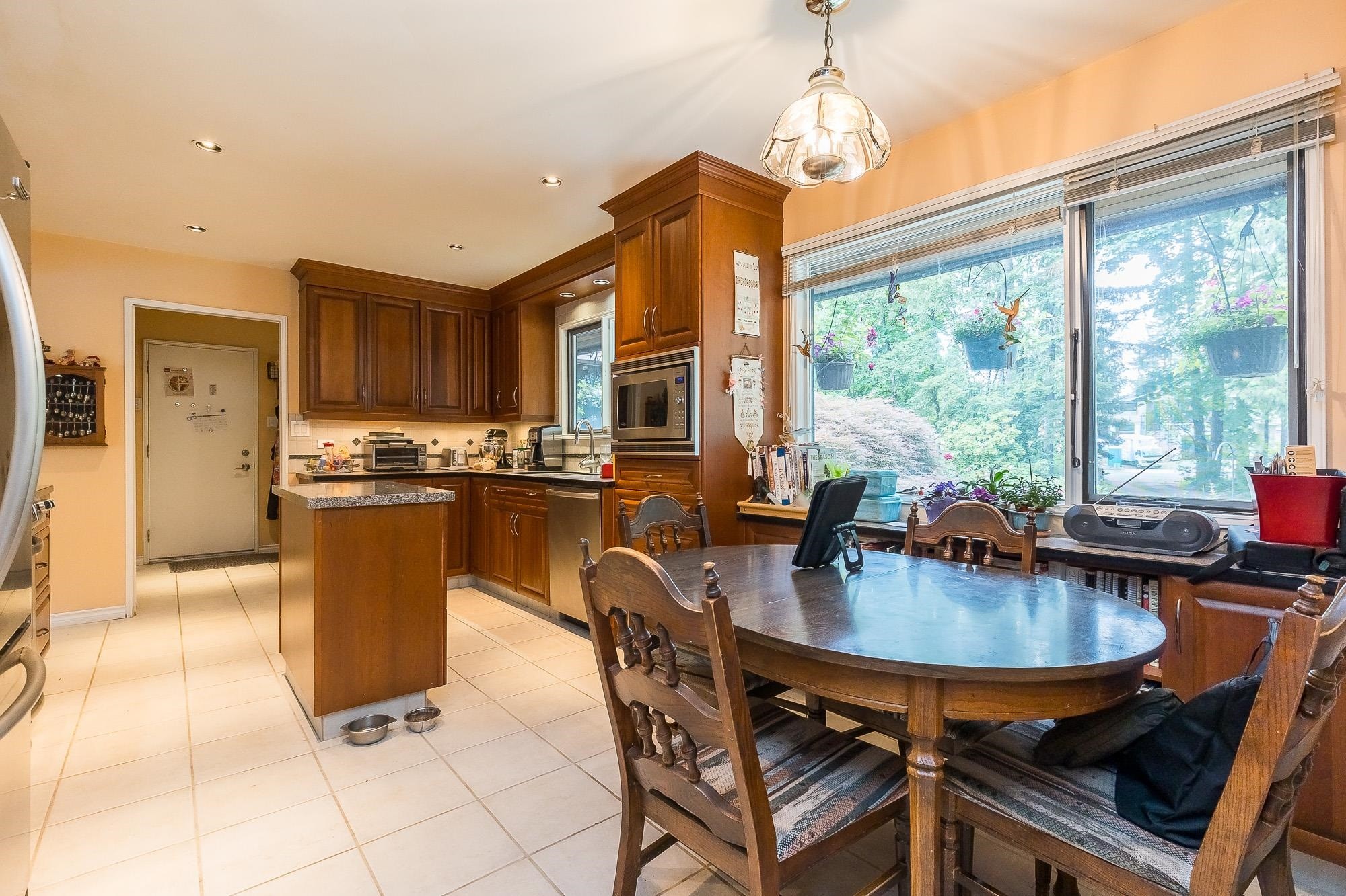 









20244


27

Avenue,
Langley,




BC
V2Z 1X3

