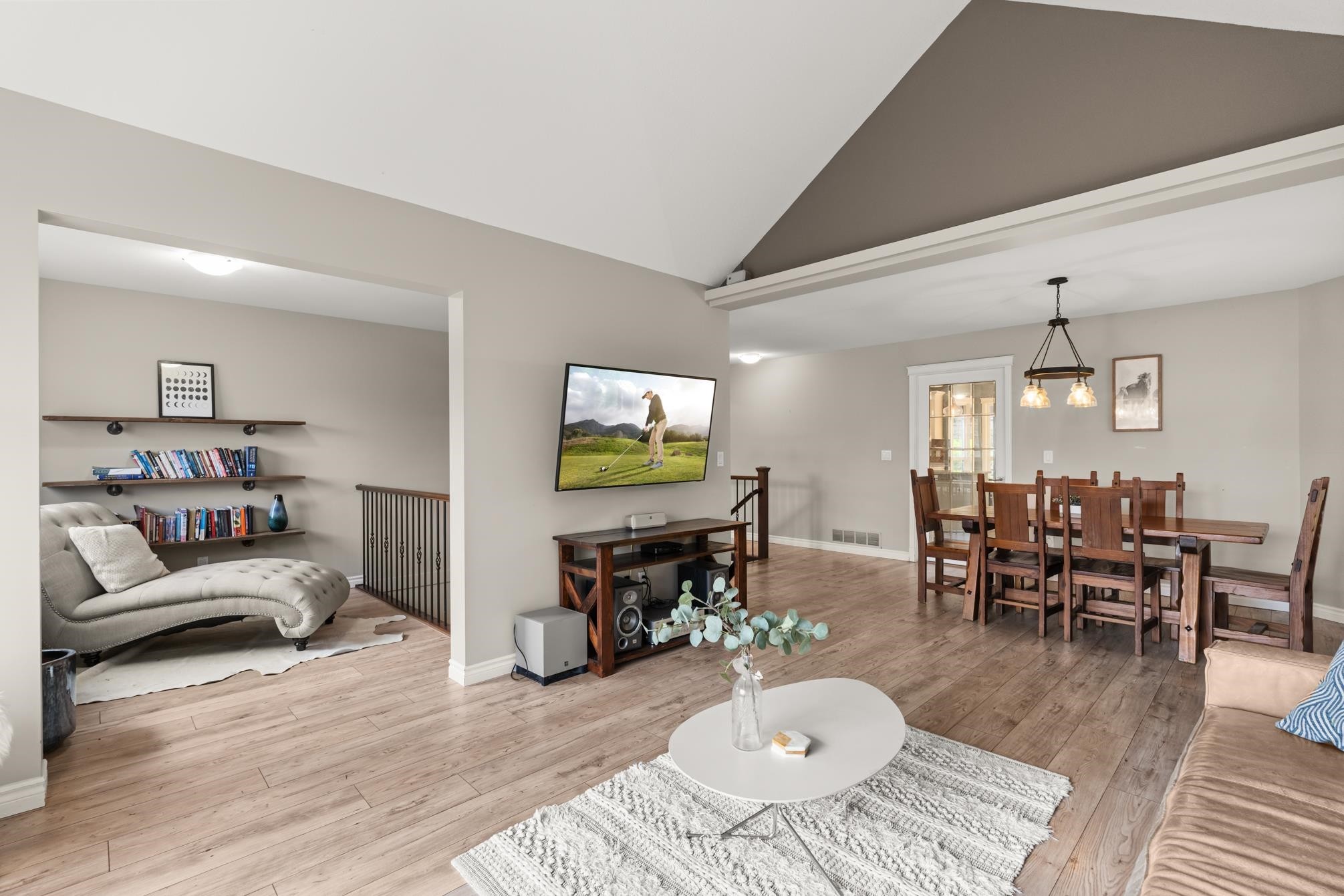 









35823


Graystone

Drive,
Abbotsford,




BC
V3G 1K7

