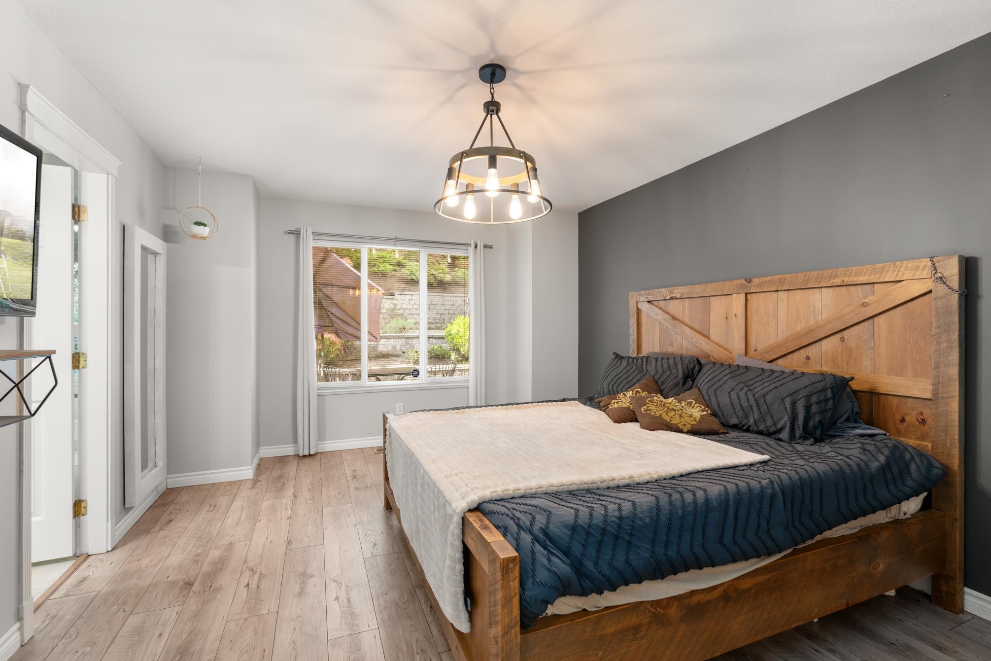 









35823


Graystone

Drive,
Abbotsford,




BC
V3G 1K7

