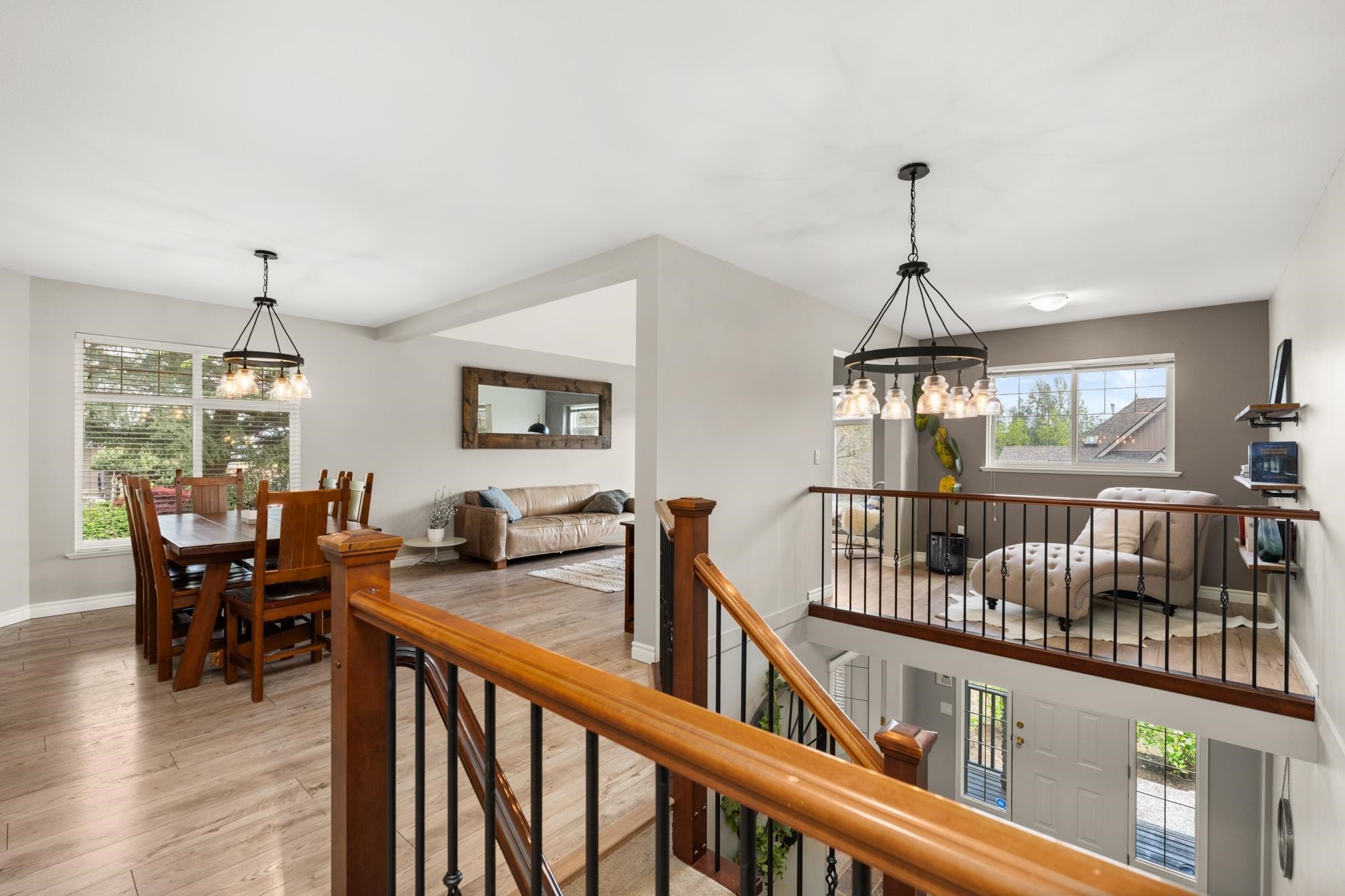 









35823


Graystone

Drive,
Abbotsford,




BC
V3G 1K7


