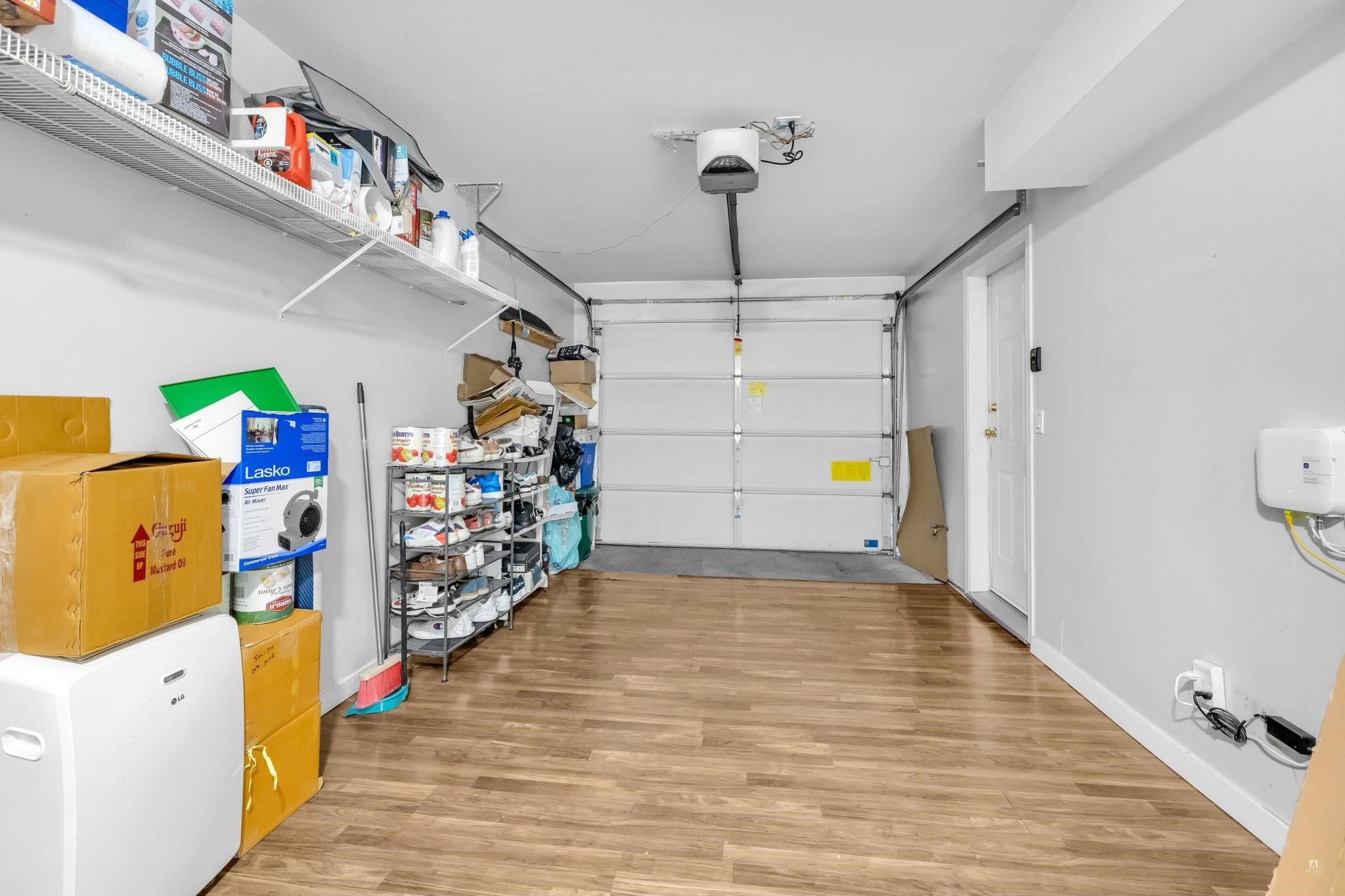 









14877


58

Avenue, 3,
Surrey,




BC
V3S 8Y9

