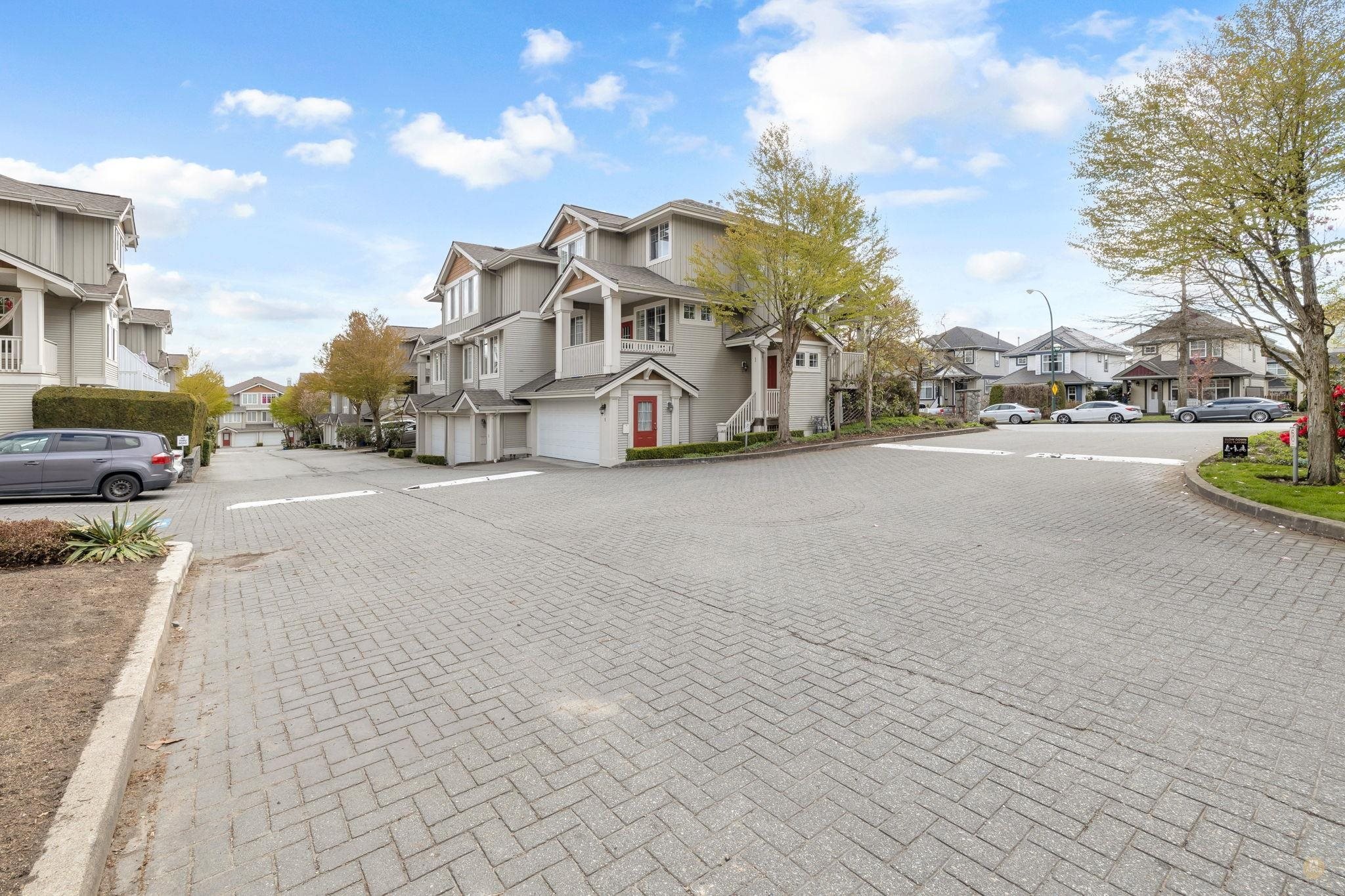 









14877


58

Avenue, 3,
Surrey,




BC
V3S 8Y9

