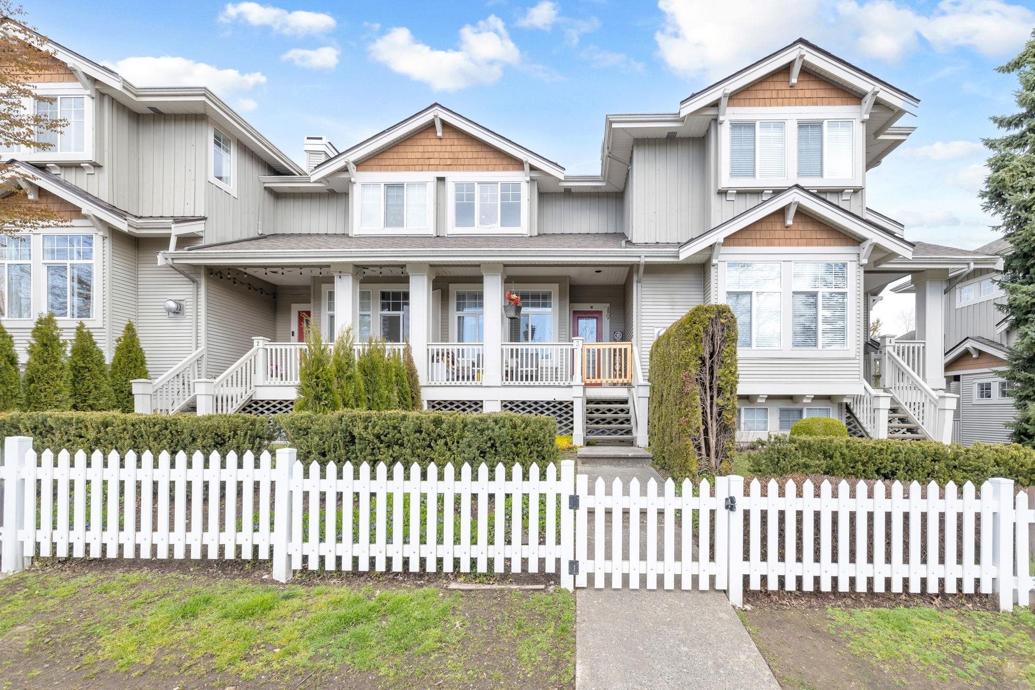 









14877


58

Avenue, 3,
Surrey,




BC
V3S 8Y9

