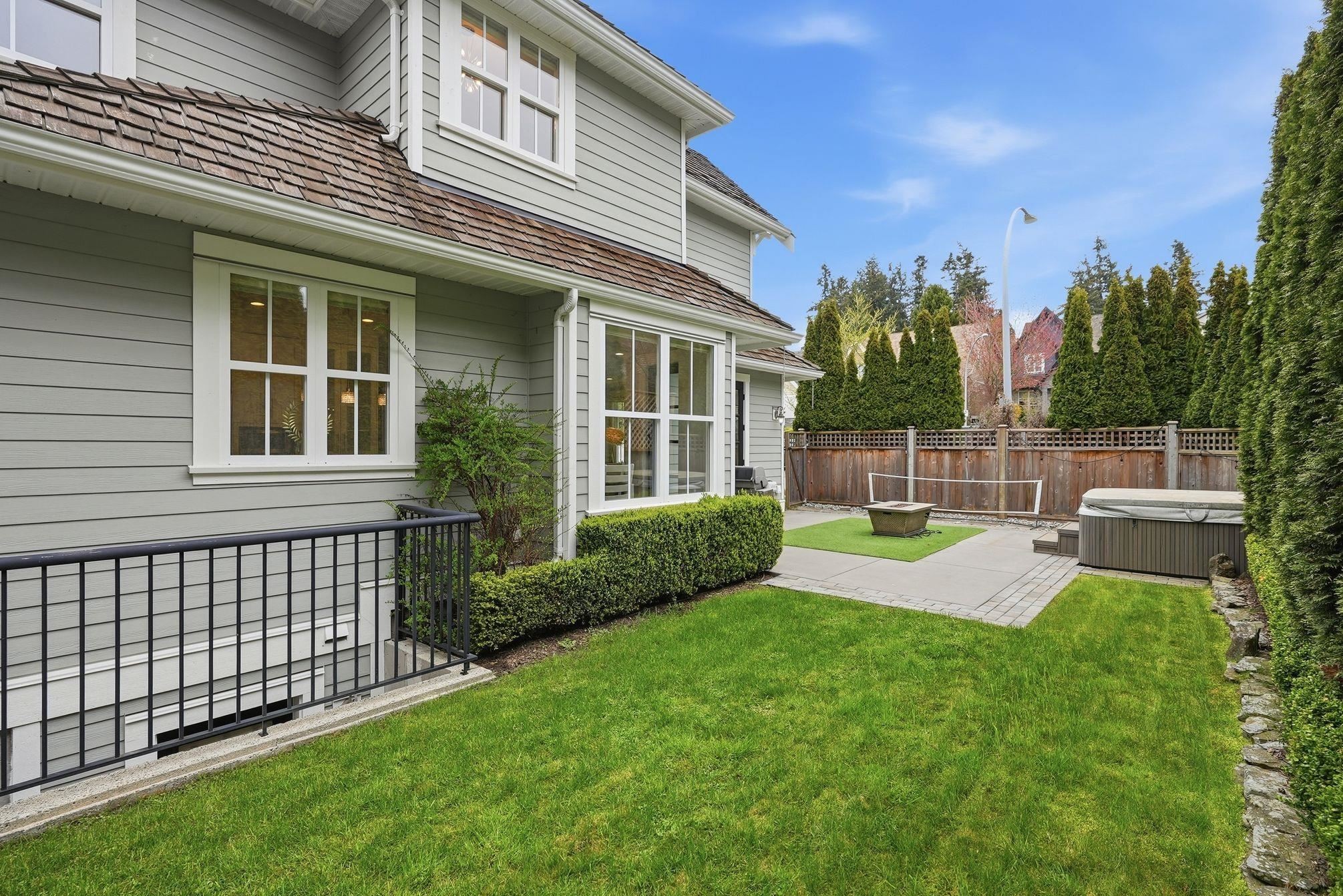 









927


163

Street,
Surrey,




BC
V4A 9T8

