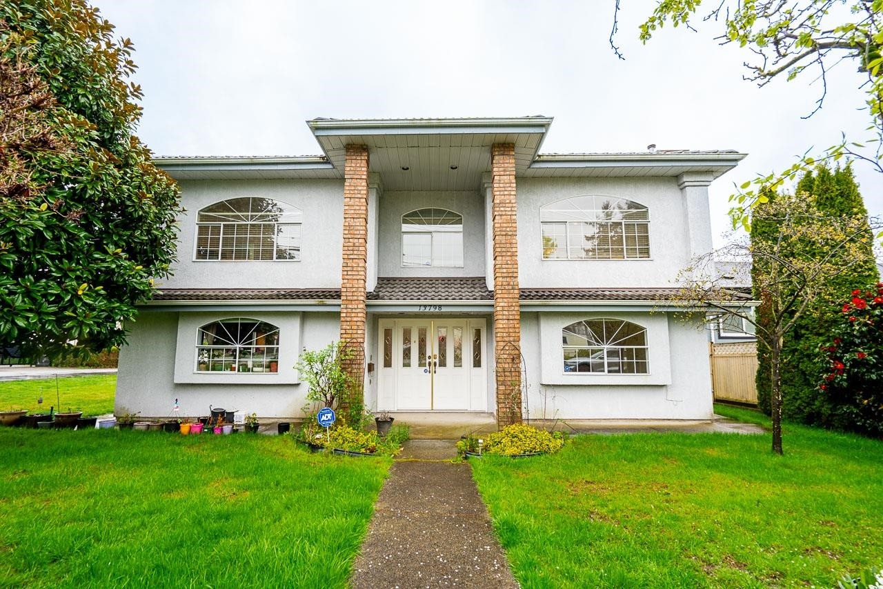 









13798


92

Avenue,
Surrey,




BC
V3V 1J2

