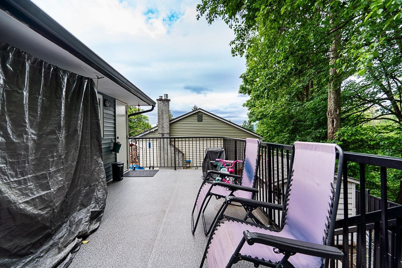 









11460


141a

Street,
Surrey,




BC
V3R 3K2

