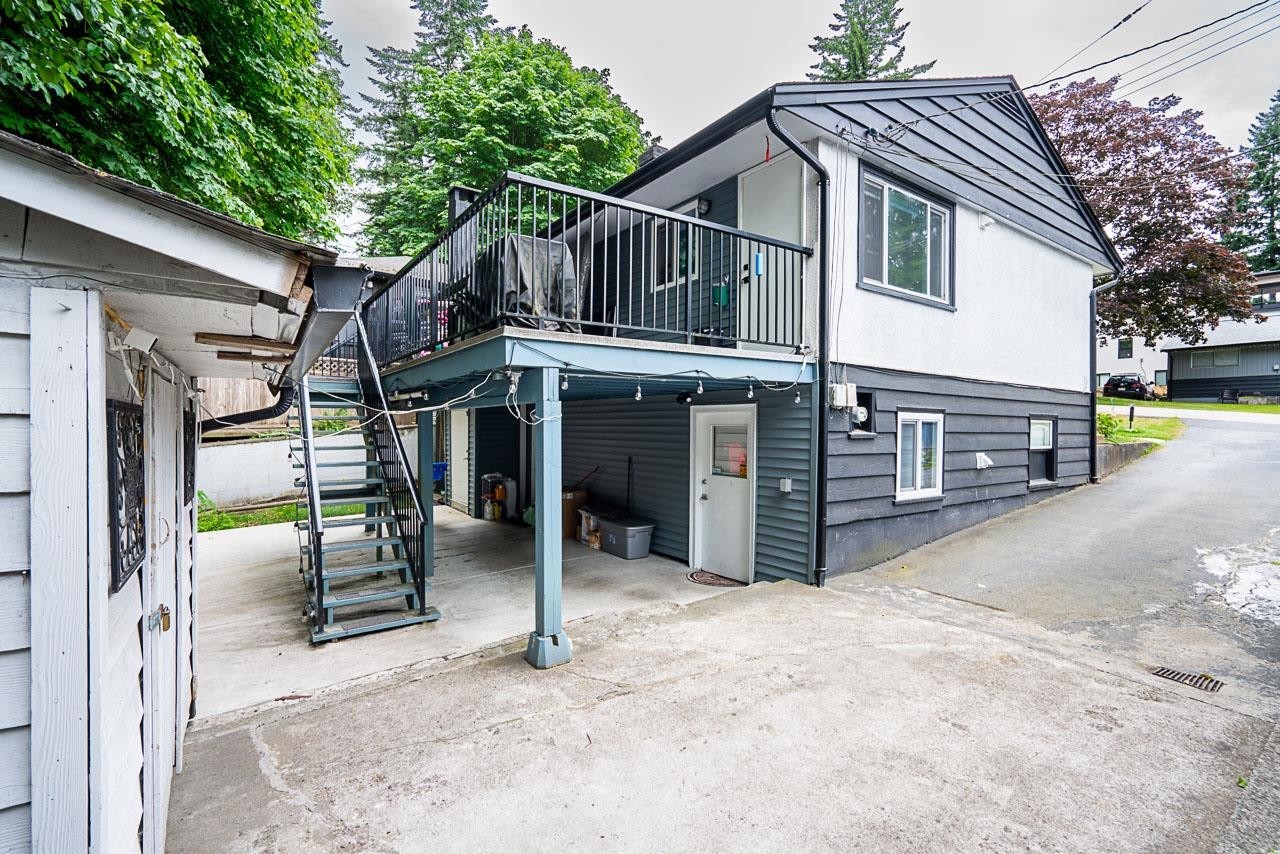 









11460


141a

Street,
Surrey,




BC
V3R 3K2

