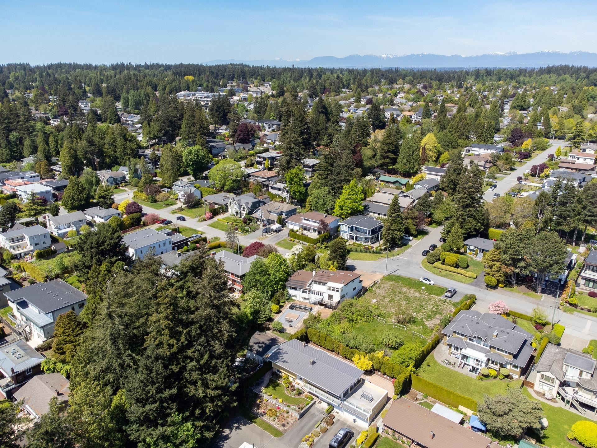 









14220


Malabar

Avenue,
White Rock,




BC
V4B 2Y3


