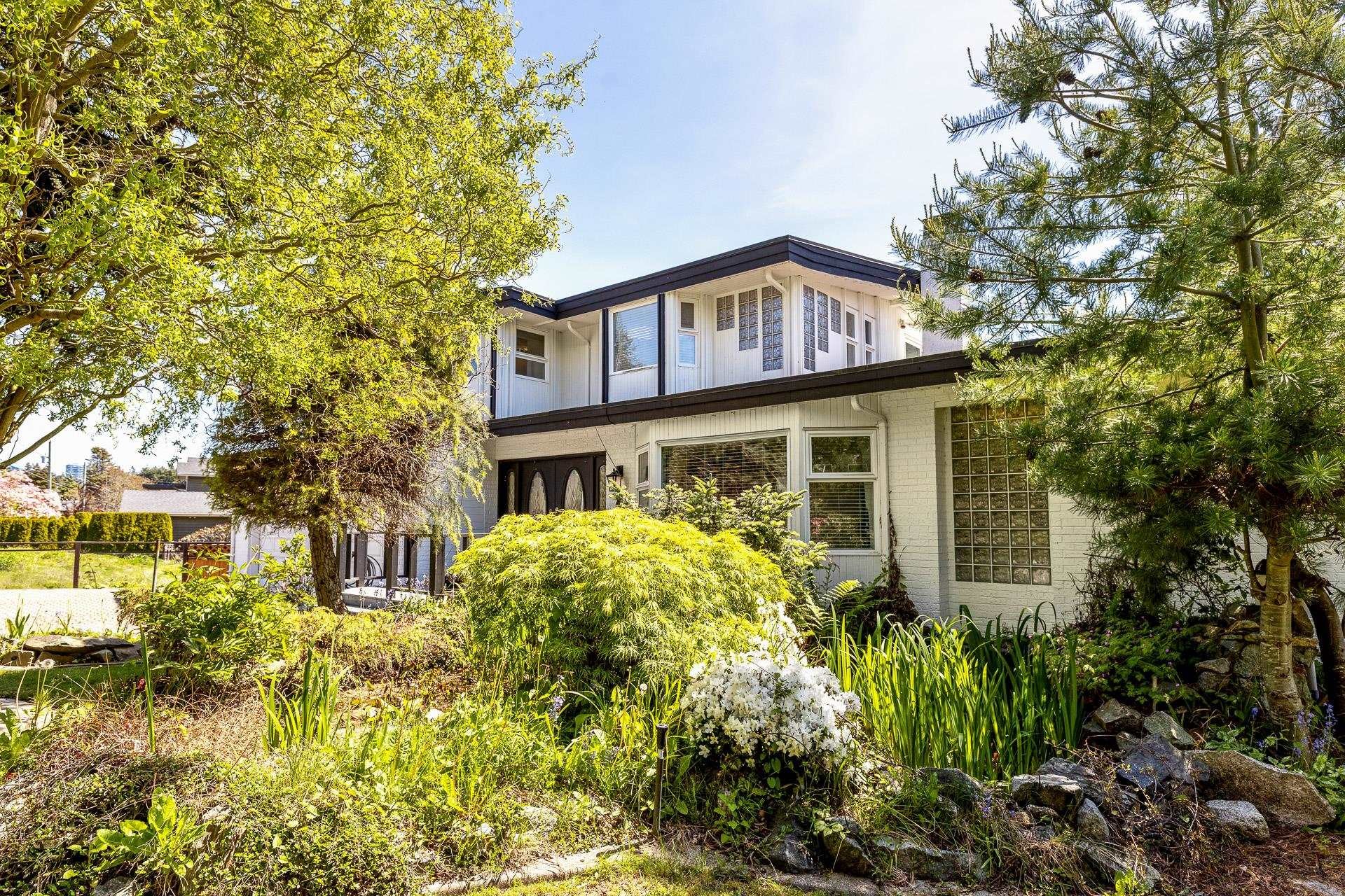 









14220


Malabar

Avenue,
White Rock,




BC
V4B 2Y3

