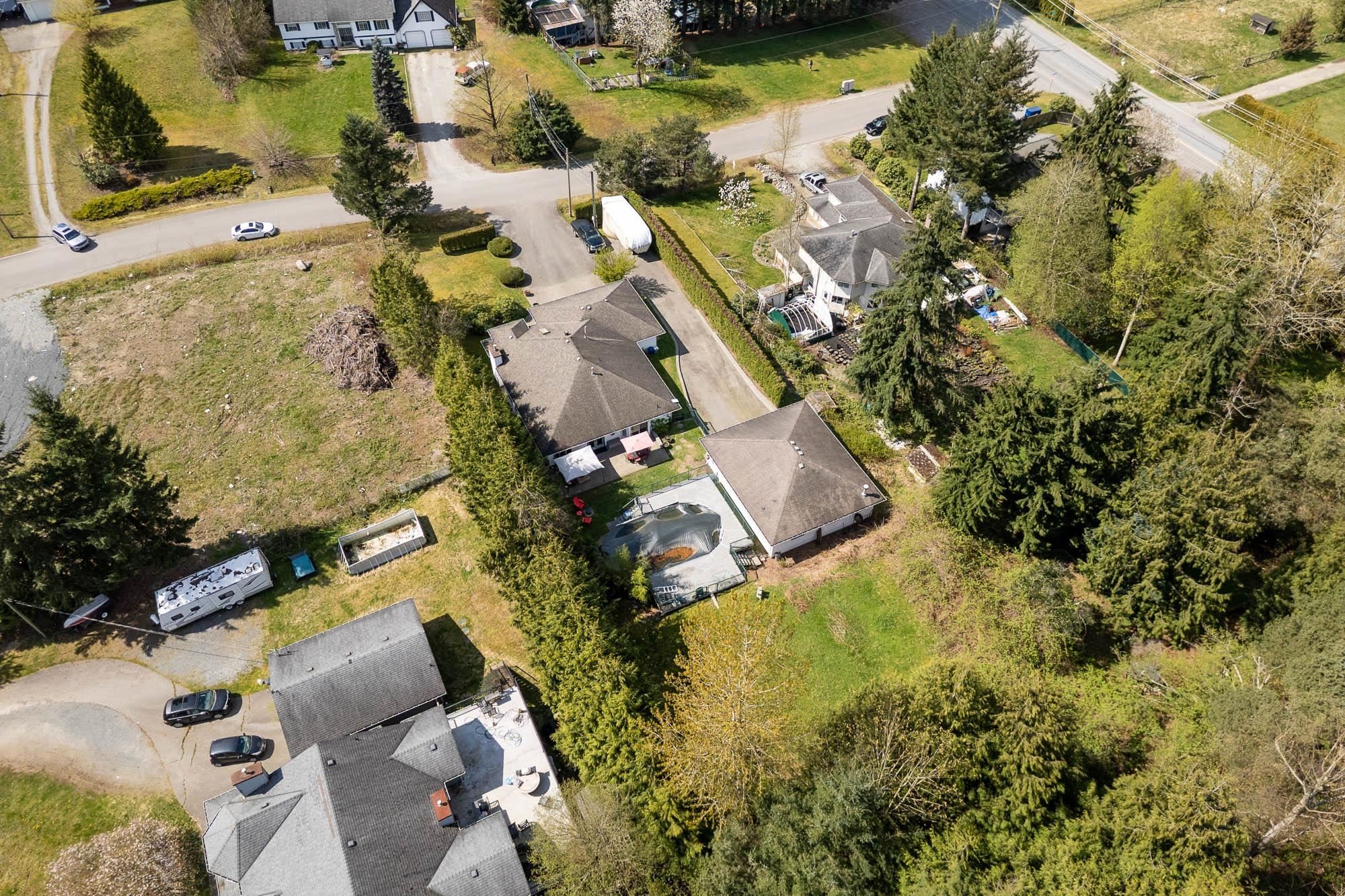 









8572


Bannister

Drive,
Mission,




BC
V2V 6Y3

