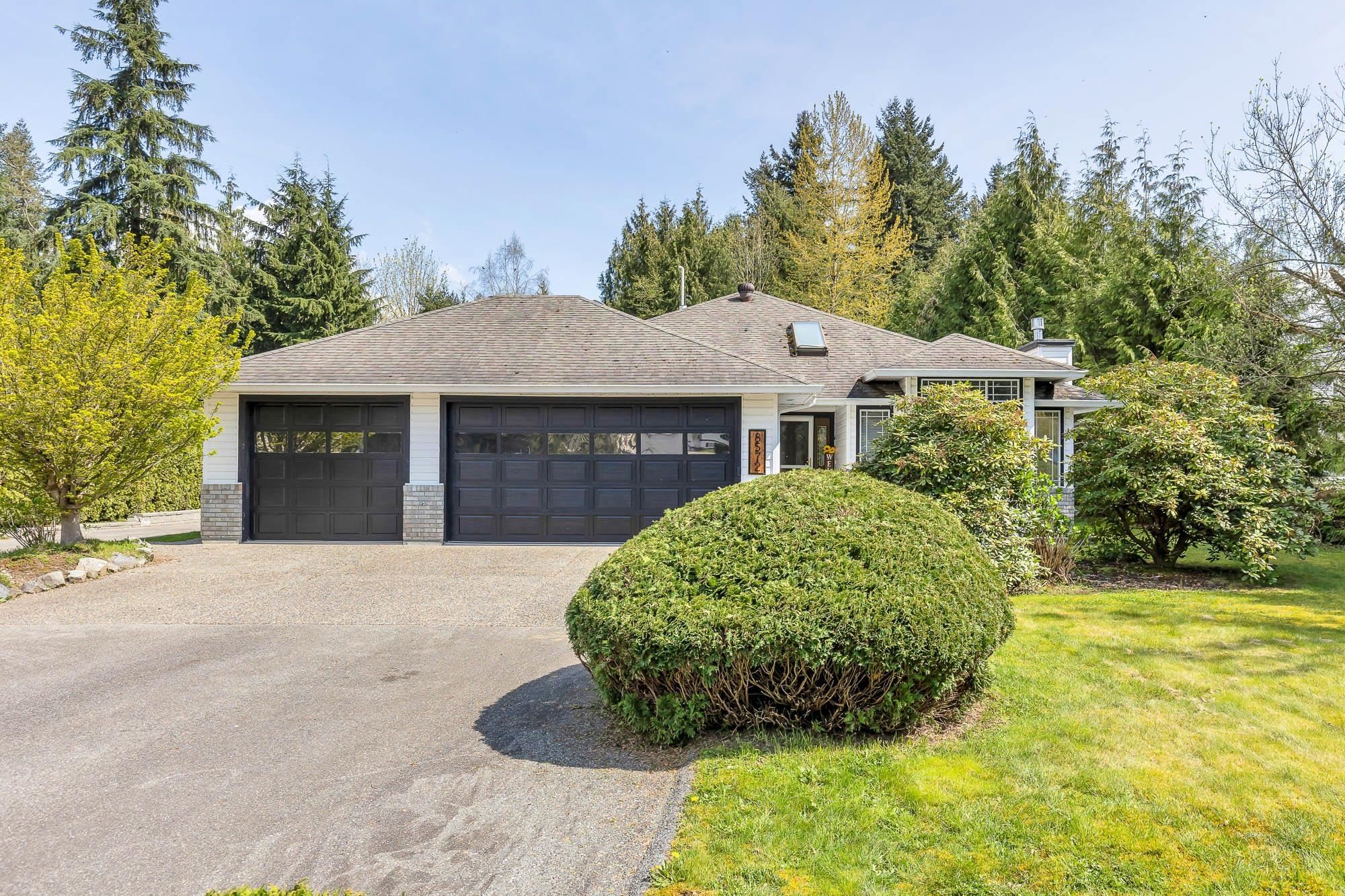 









8572


Bannister

Drive,
Mission,




BC
V2V 6Y3

