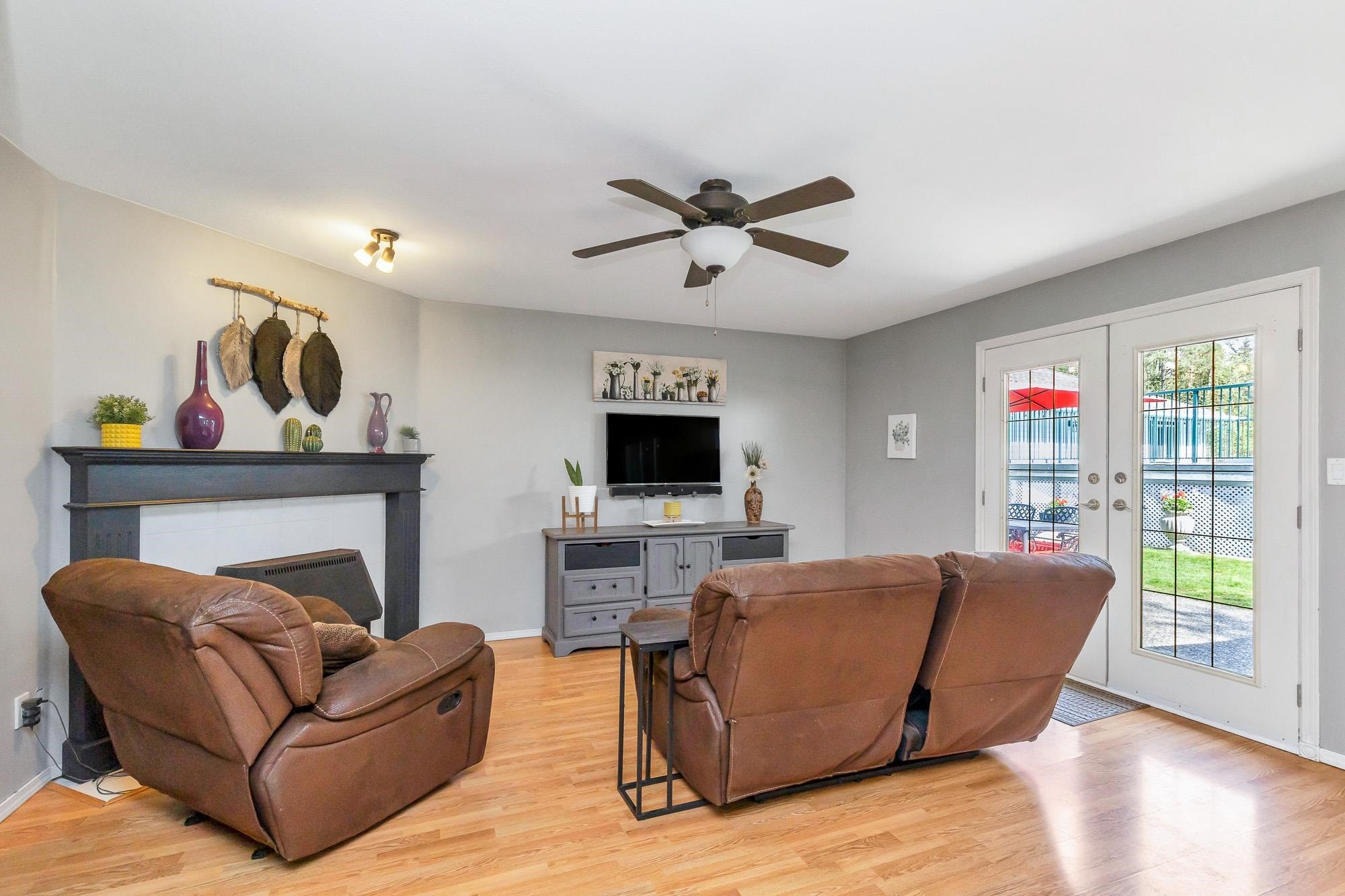 









8572


Bannister

Drive,
Mission,




BC
V2V 6Y3

