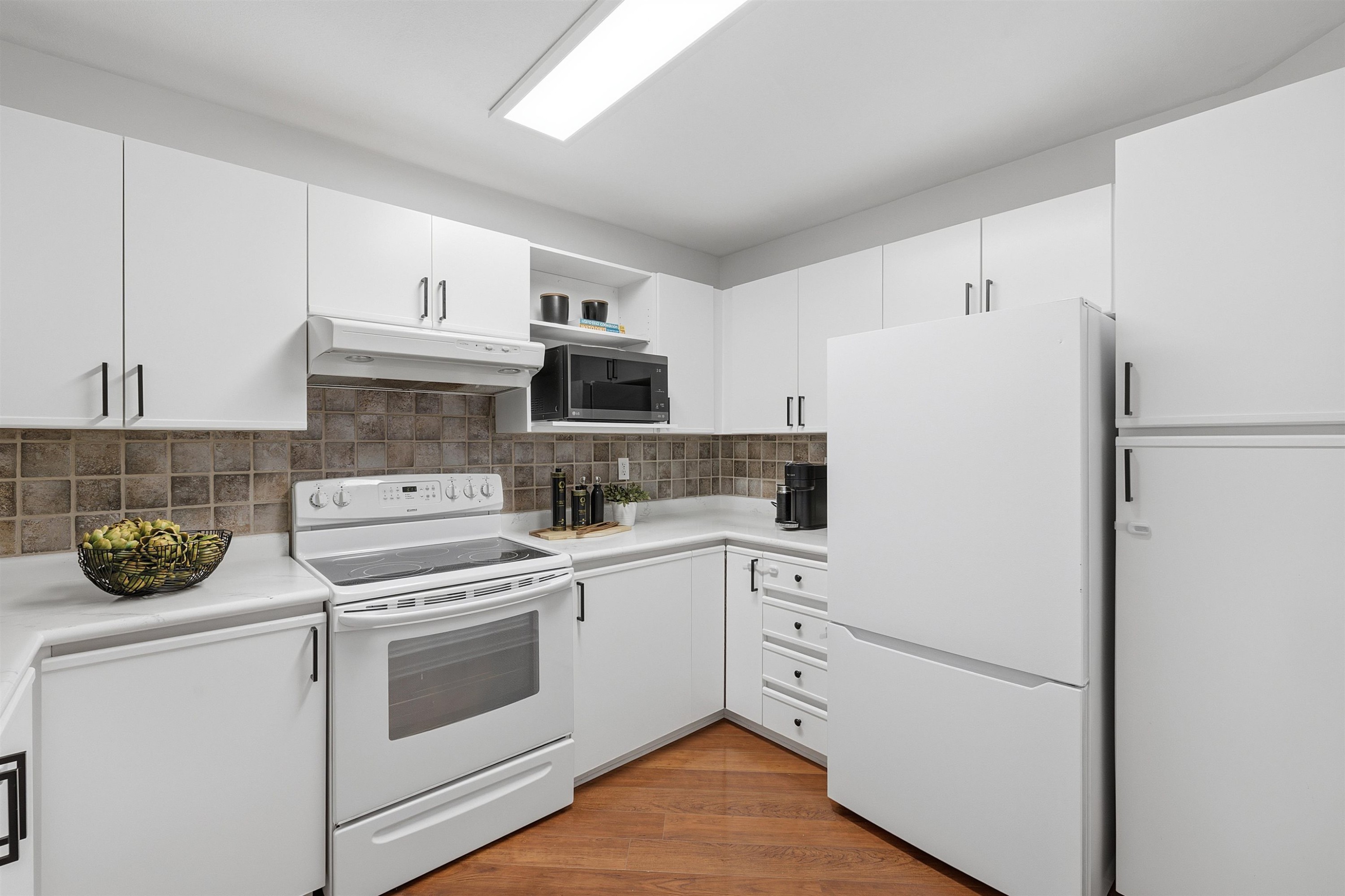 









27358


32

Avenue, 104,
Langley,




BC
V4W 3M5

