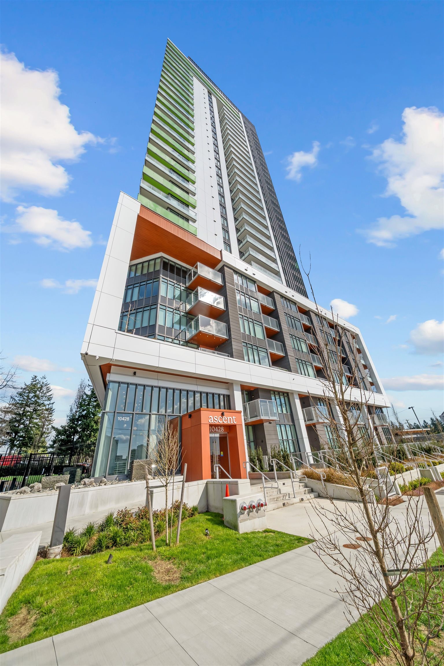 









10428


Whalley

Boulevard, 2502,
Surrey,




BC
V3T 1W6

