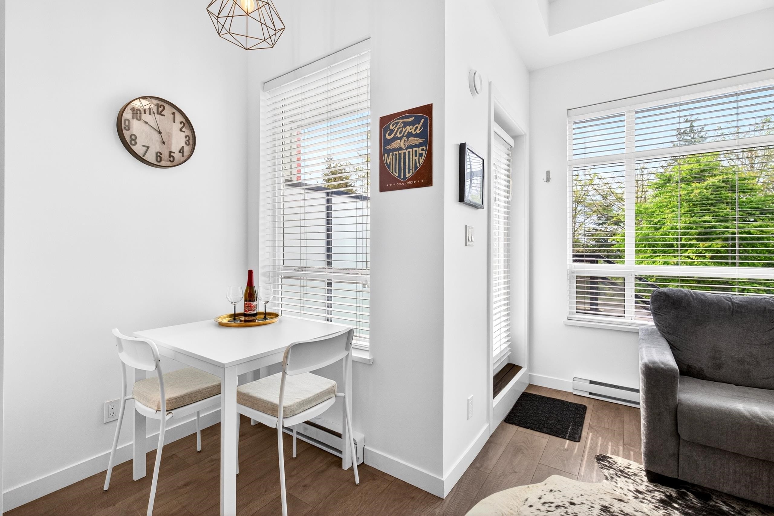 









20211


66

Avenue, F101,
Langley,




BC
V2Y 0L4

