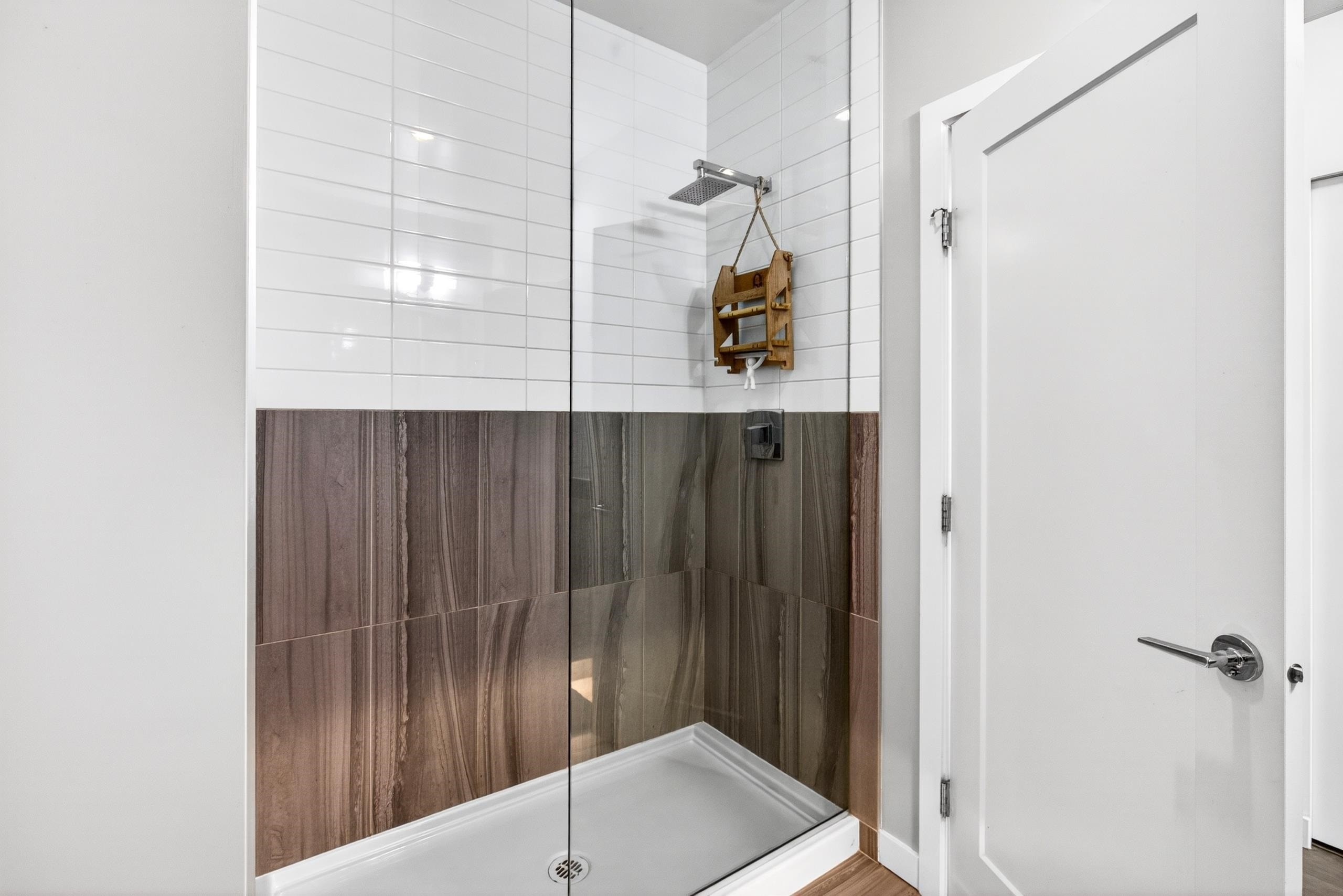 









20211


66

Avenue, F101,
Langley,




BC
V2Y 0L4

