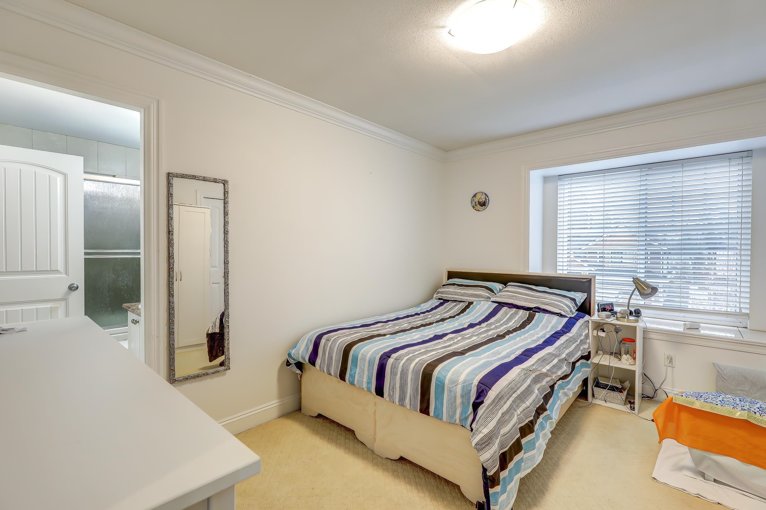 









16226


96b

Avenue,
Surrey,




BC
V3S 2M4

