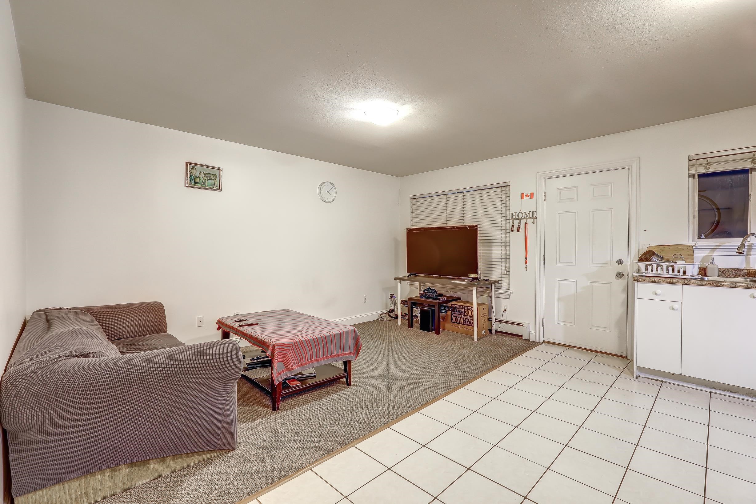 









16226


96b

Avenue,
Surrey,




BC
V3S 2M4

