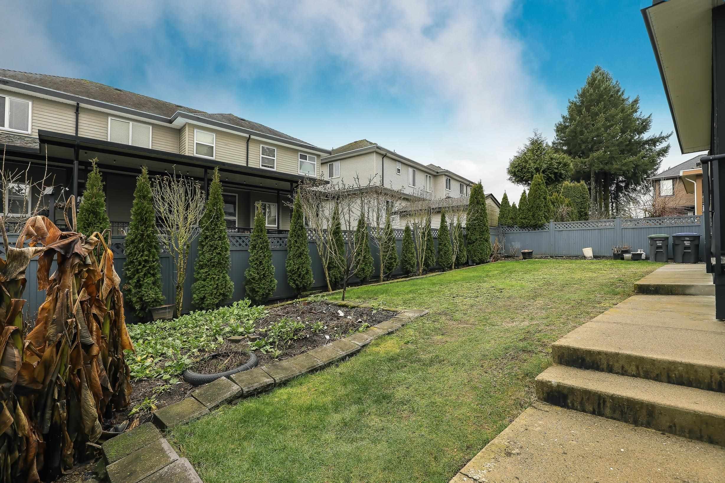 









16226


96b

Avenue,
Surrey,




BC
V3S 2M4

