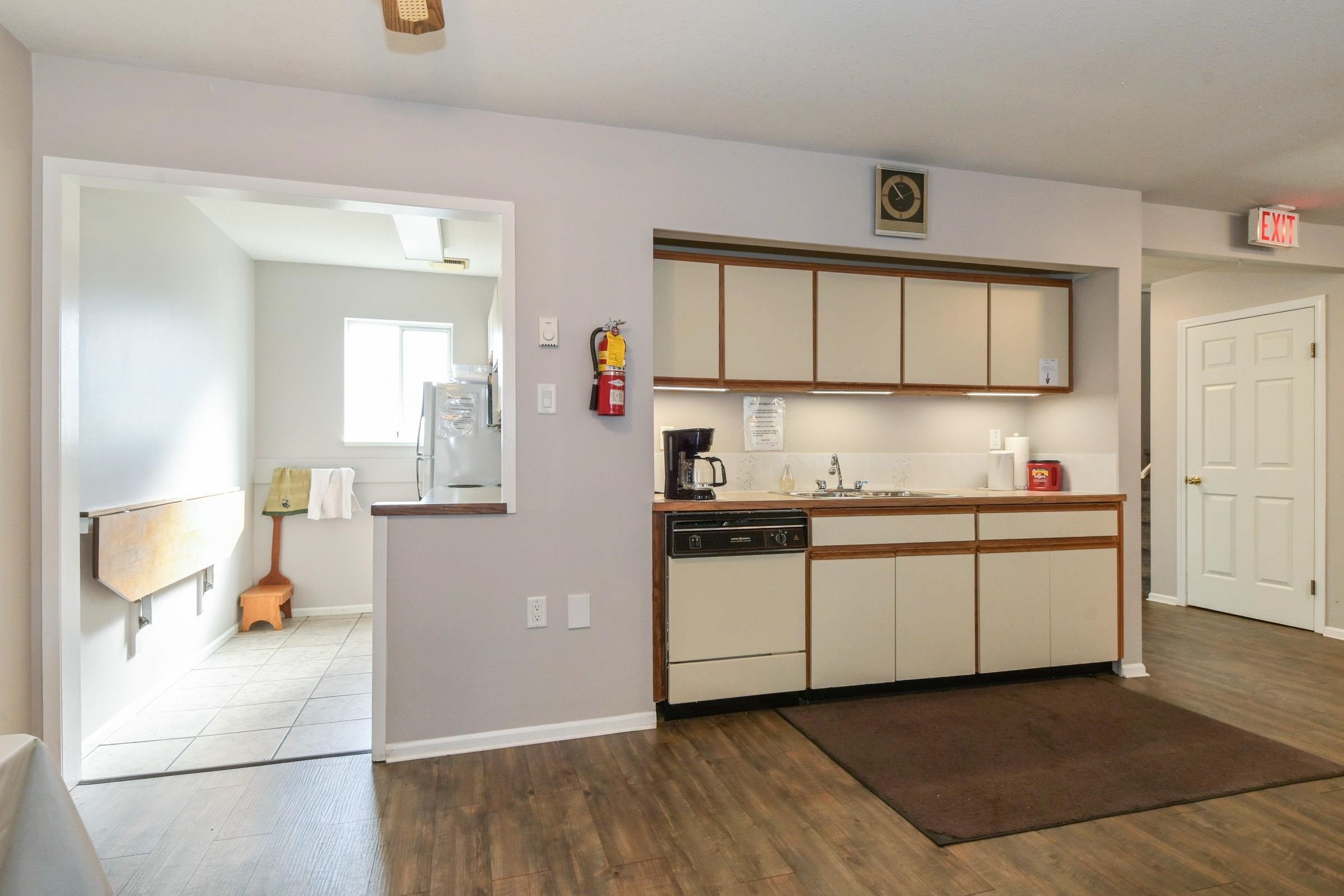 









2475


Emerson

Street, 20,
Abbotsford,




BC
V2T 4W5


