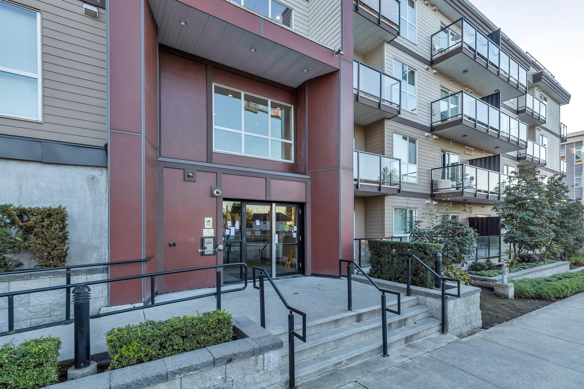 









13768


108

Avenue, 221,
Surrey,




BC
V3T 0L9

