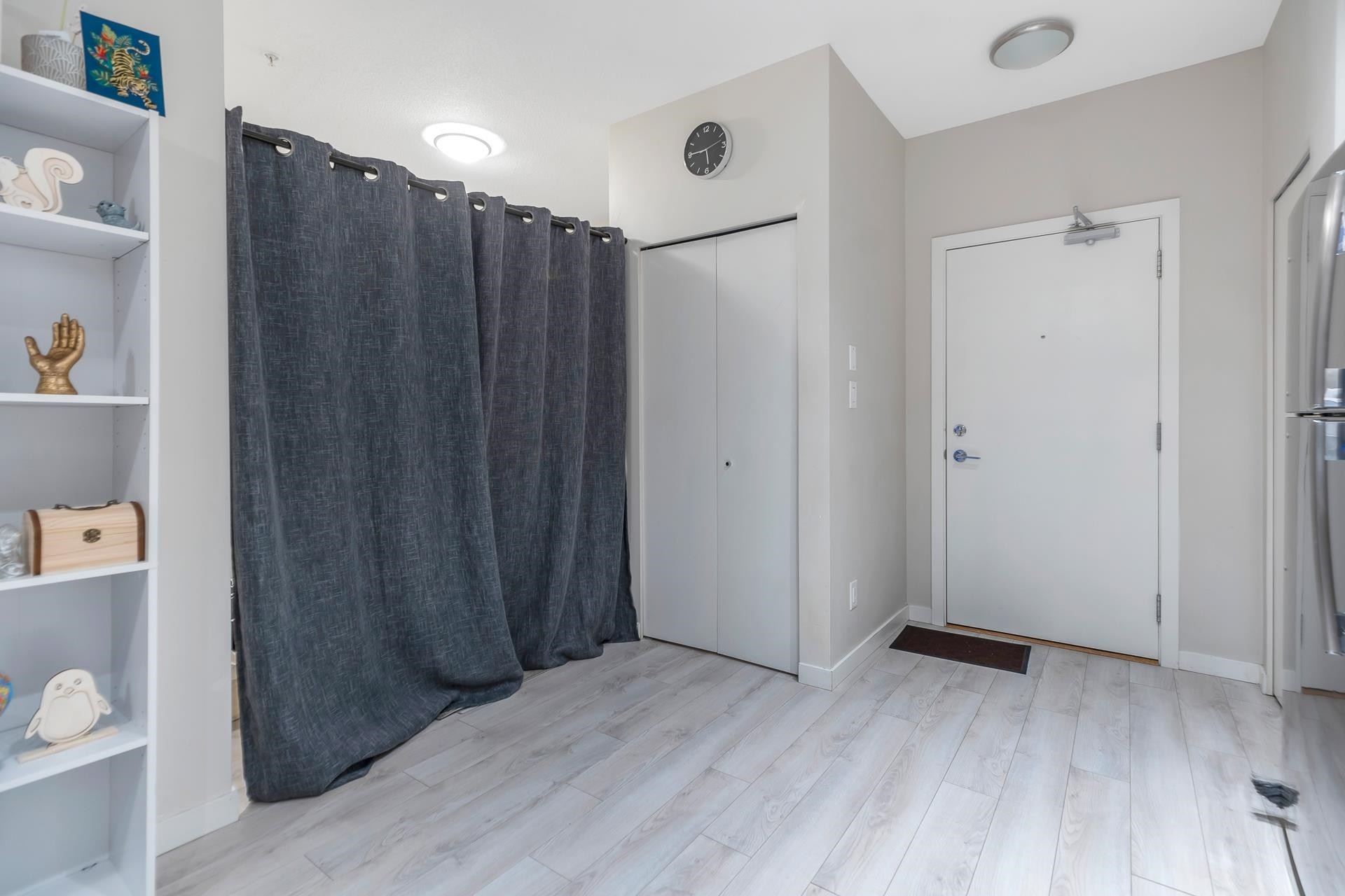 









13768


108

Avenue, 221,
Surrey,




BC
V3T 0L9

