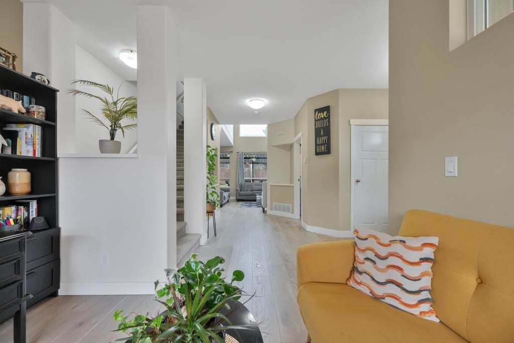 









2057


Merlot

Boulevard,
Abbotsford,




BC
V4X 0A6

