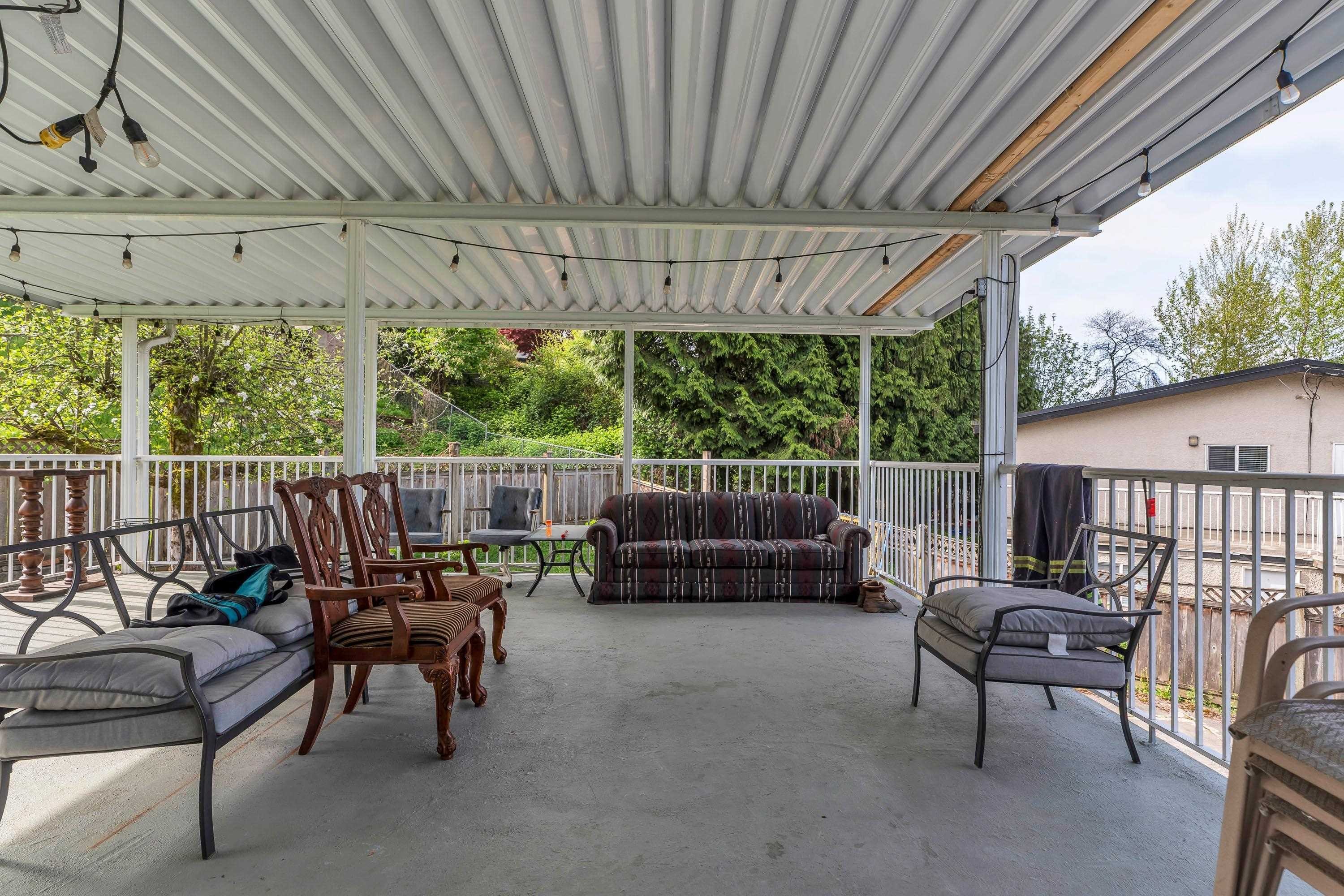 









10292


River

Road,
Delta,




BC
V4C 2R5

