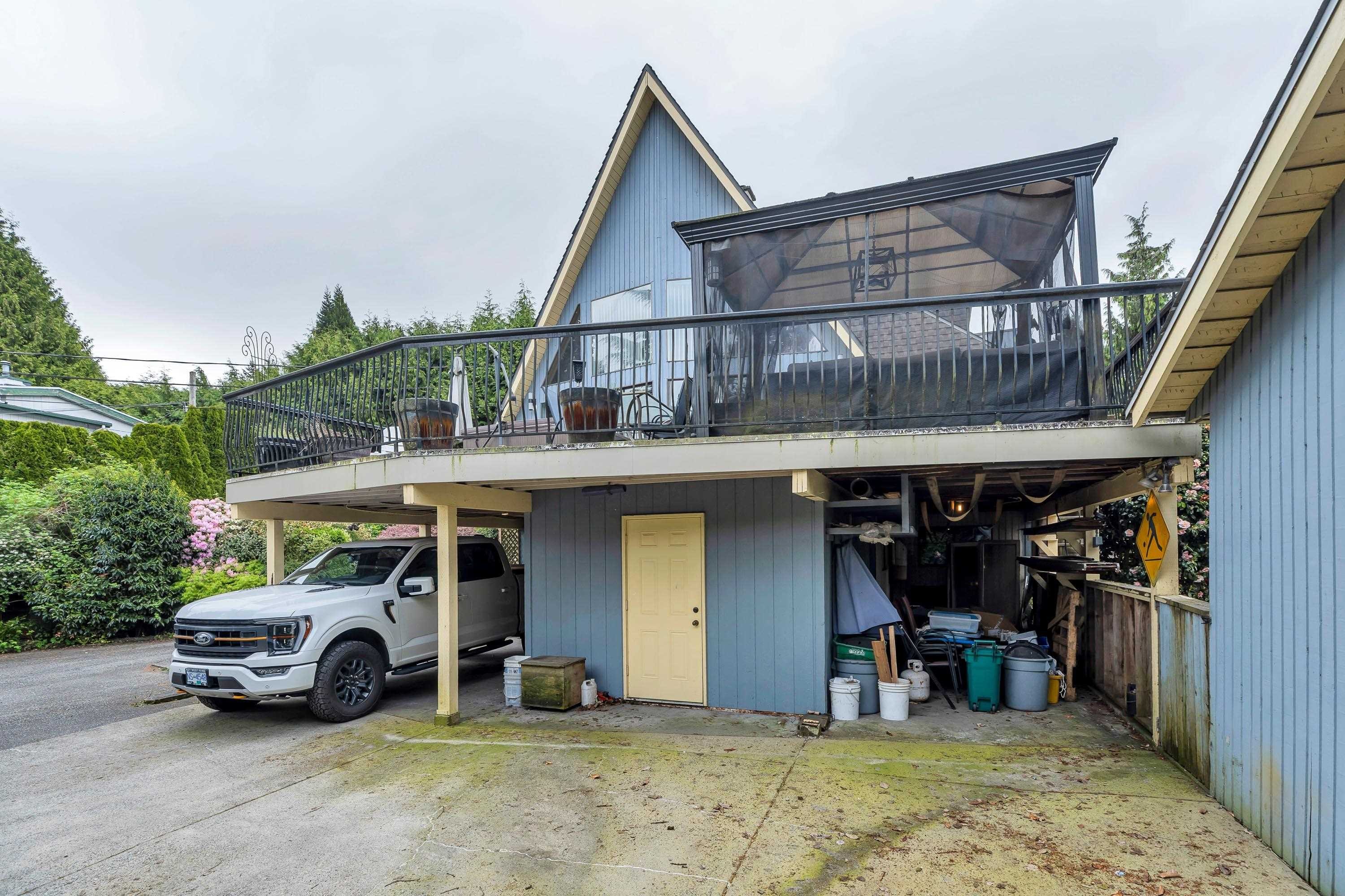 









10308


River

Road,
Delta,




BC
V4C 2R5

