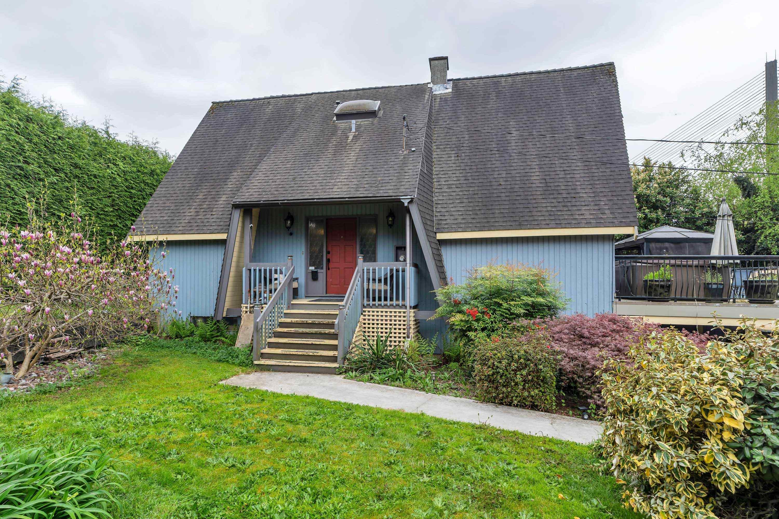 









10308


River

Road,
Delta,




BC
V4C 2R5

