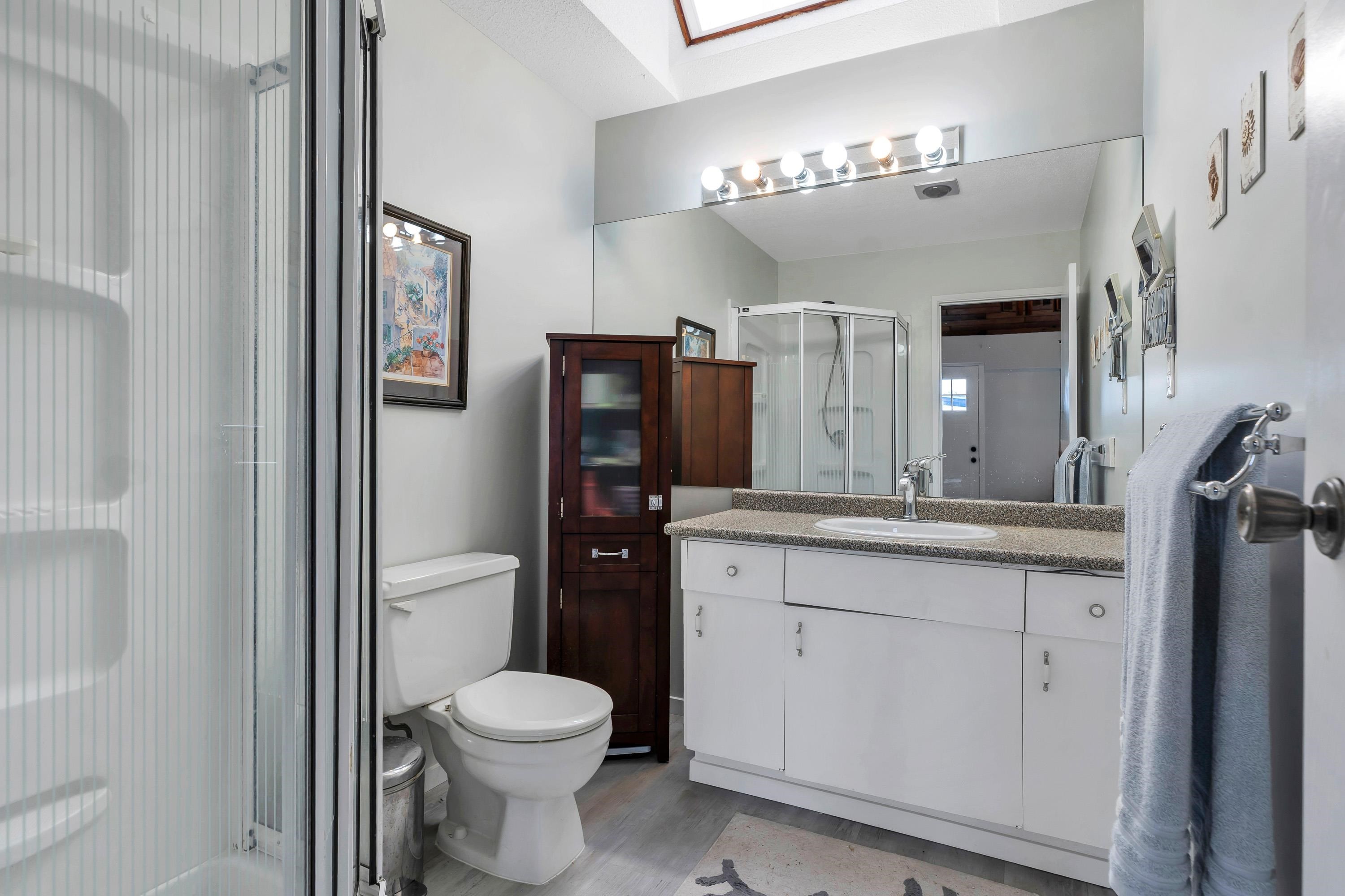 









10308


River

Road,
Delta,




BC
V4C 2R5

