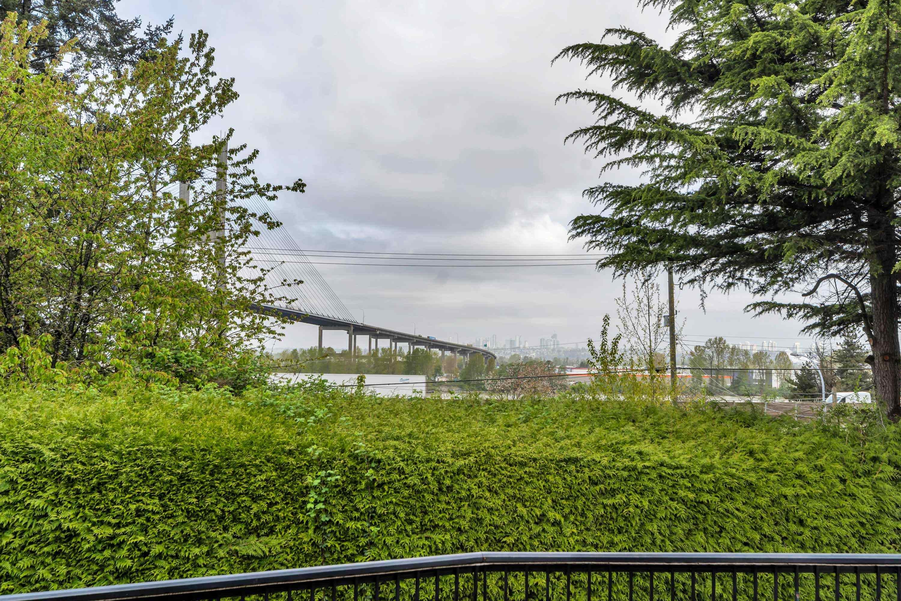 









10308


River

Road,
Delta,




BC
V4C 2R5

