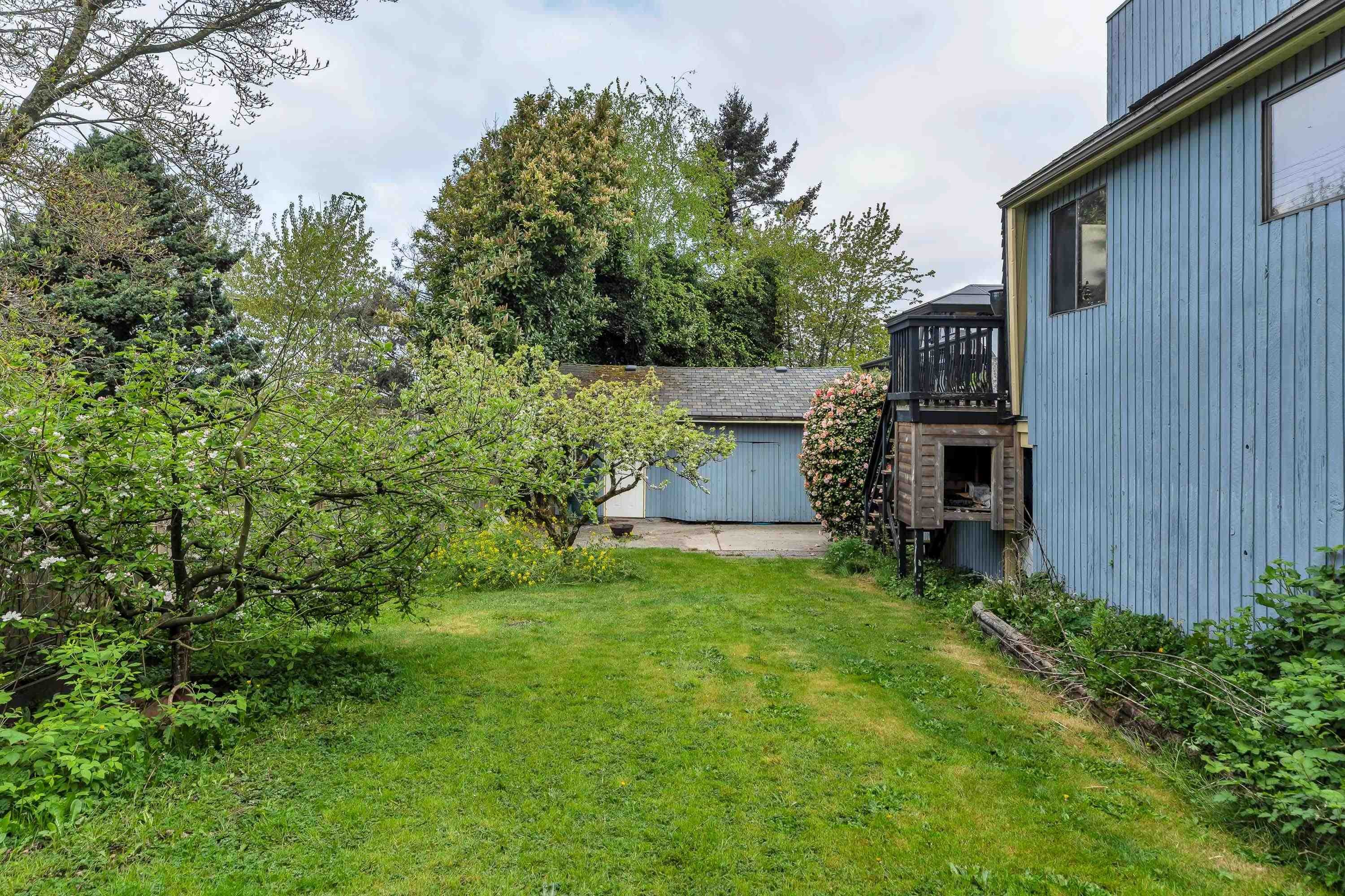 









10308


River

Road,
Delta,




BC
V4C 2R5


