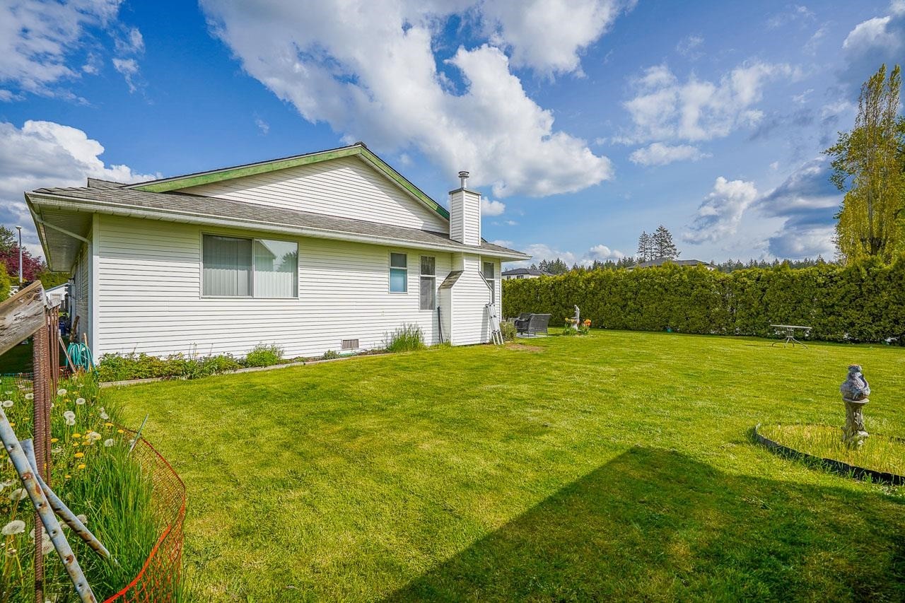 









3329


197

Street,
Langley,




BC
V3A 7X4

