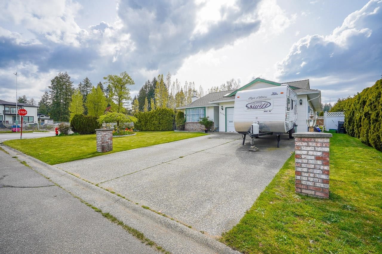 









3329


197

Street,
Langley,




BC
V3A 7X4

