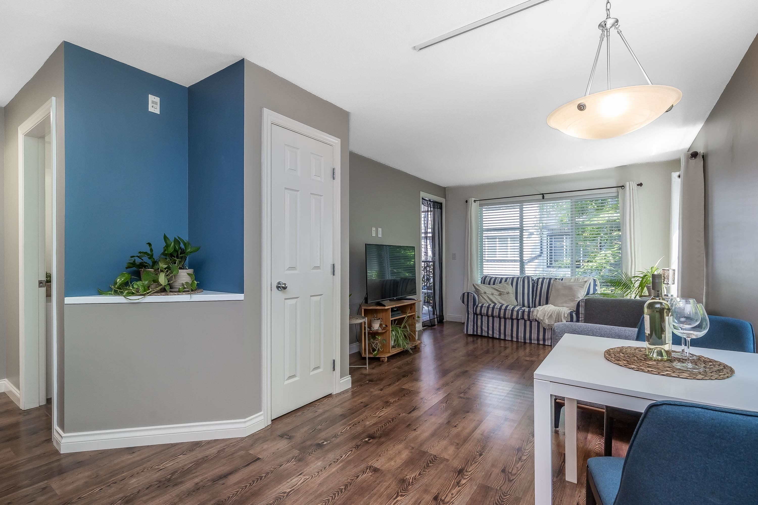 









5454


198

Street, 107,
Langley,




BC
V3A 1G2

