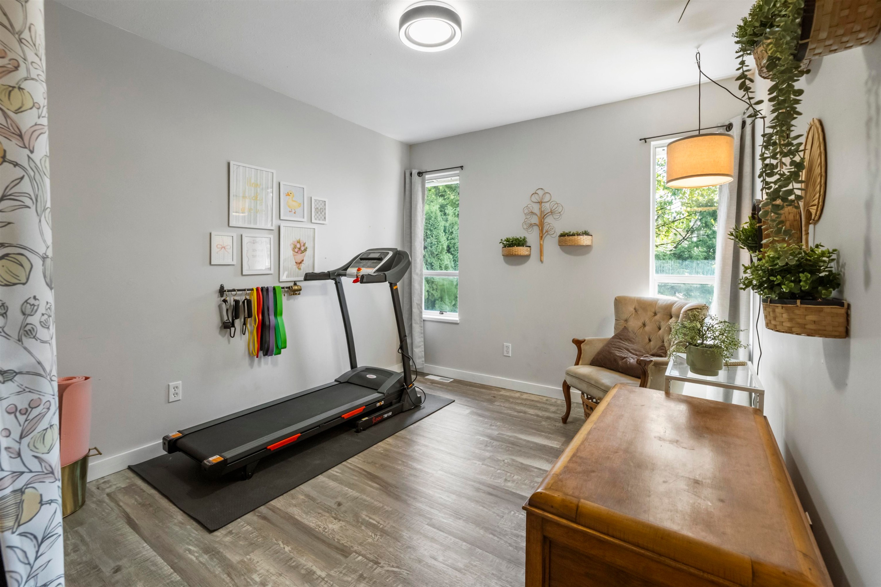 









15336


112

Avenue,
Surrey,




BC
V3R 8Y8

