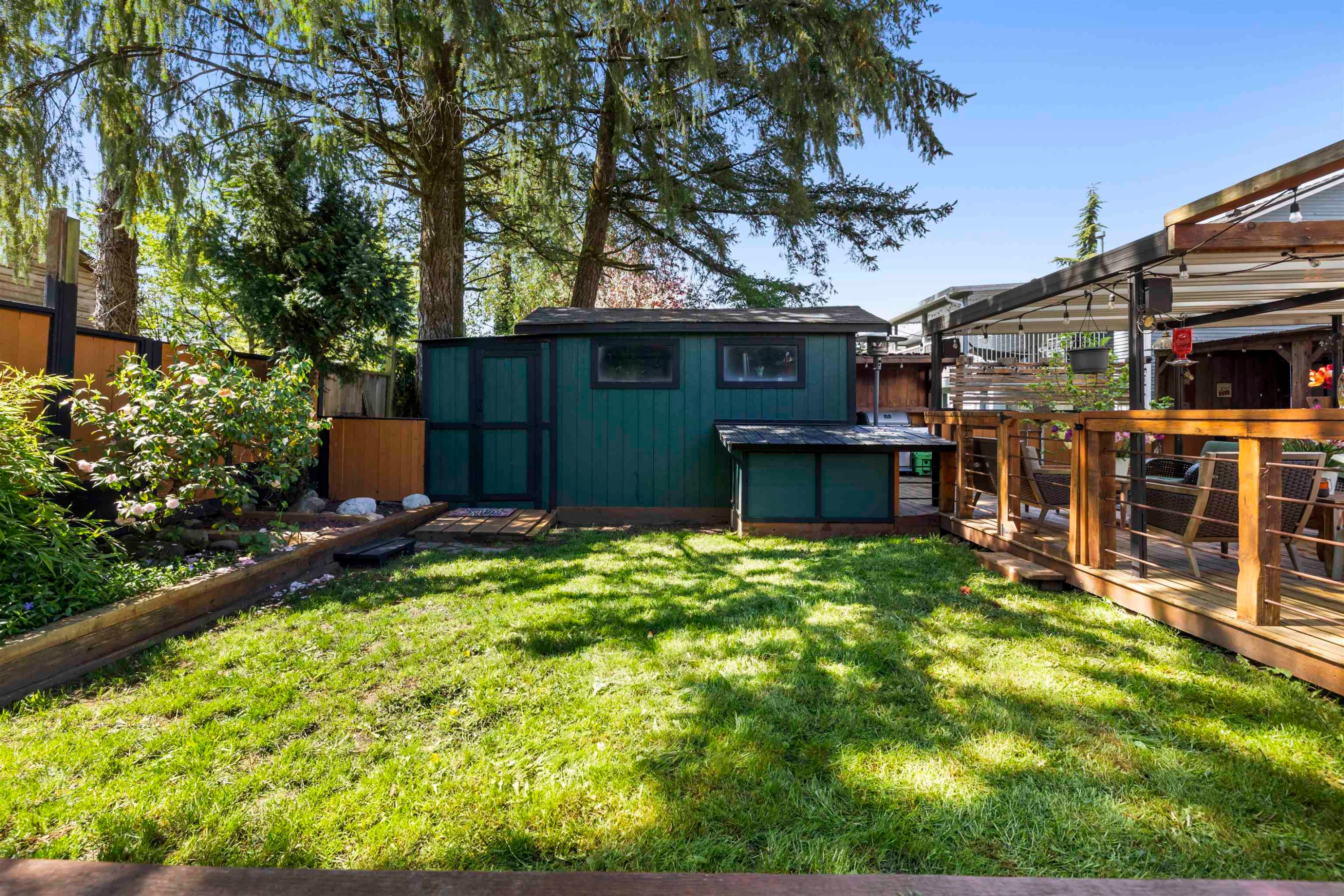 









15336


112

Avenue,
Surrey,




BC
V3R 8Y8

