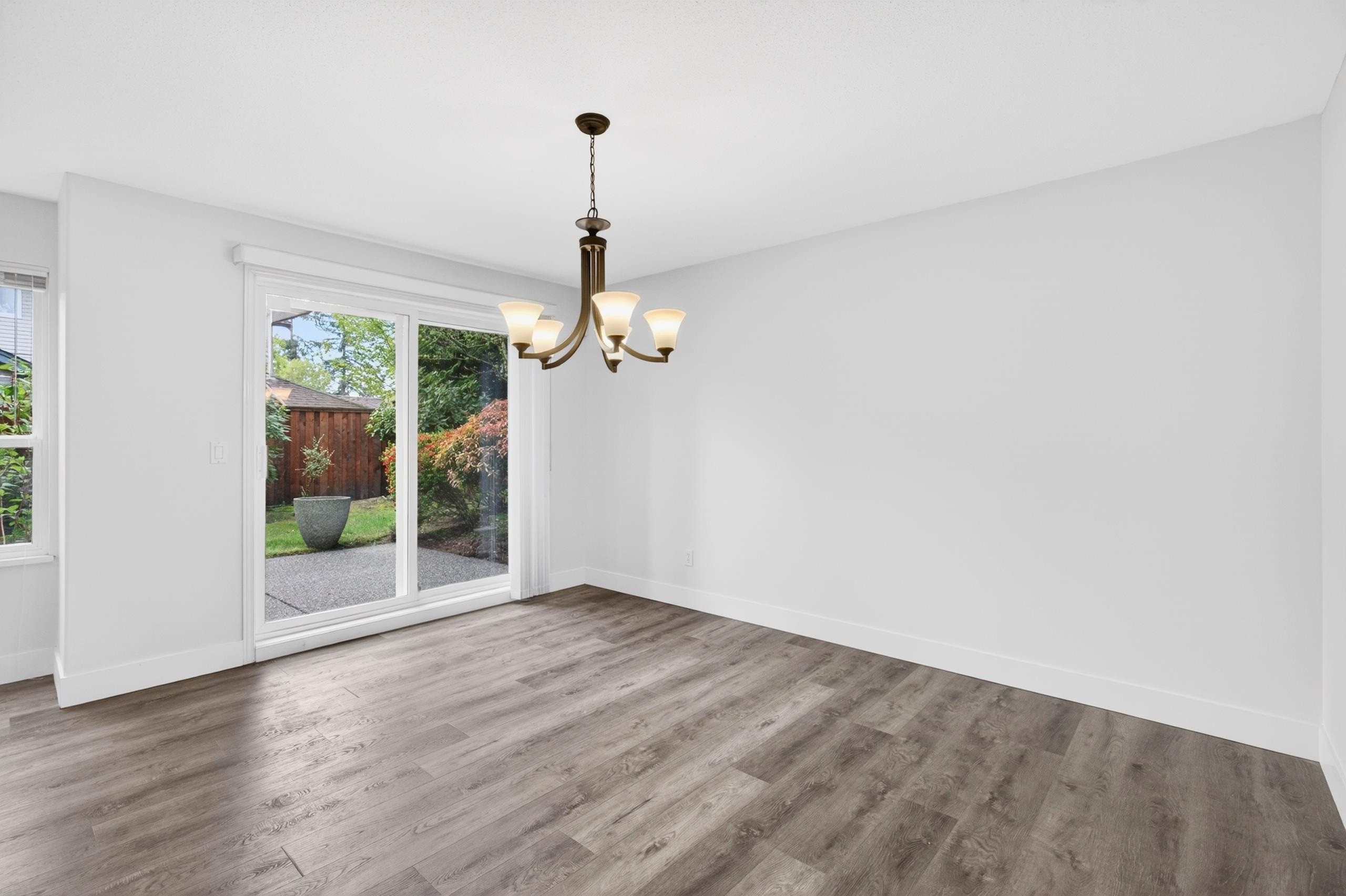 









13888


70

Avenue, 249,
Surrey,




BC
V3W 0R8

